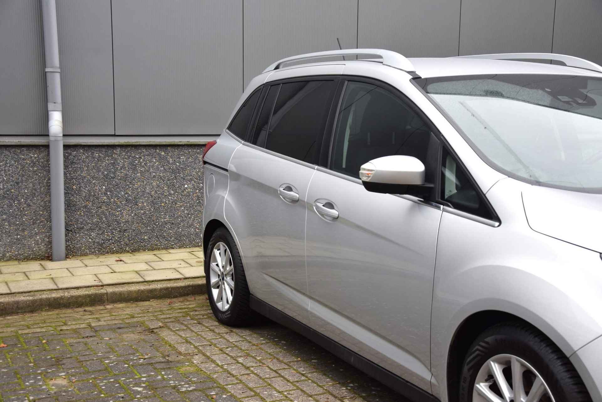 Ford Grand C-Max 1.0 Titanium 7p. | Parkeersensoren | Cruise control | Navigatie | - 25/30