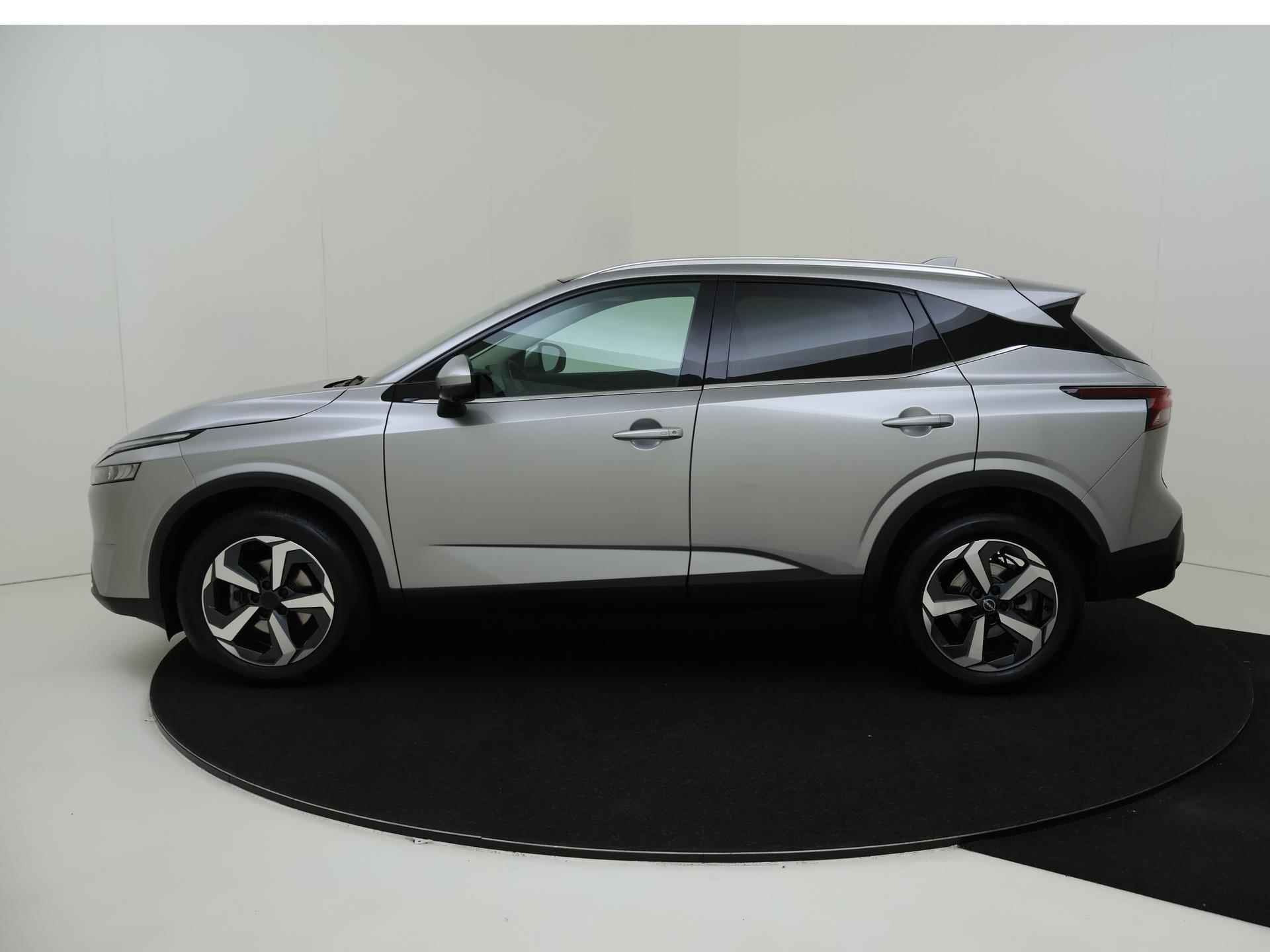 Nissan Qashqai 1.3 - 158PK MHEV Xtronic N-Connecta | Panoramadak | Navigatie | Cruise Control Adaptief | Climate Control | Apple Carplay/Android Auto | Parkeersensoren | Camera | Licht & Regen Sensor | LED Lampen | - 2/27