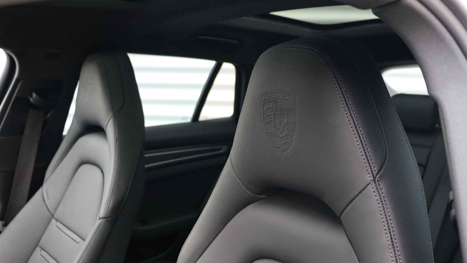 Porsche Panamera Sport Turismo 2.9 4 E-Hybrid Platinum Edition SportDesign | Panoramadak | InnoDrive | Stoelventilatie | Head-up | Soft-Close - 9/34