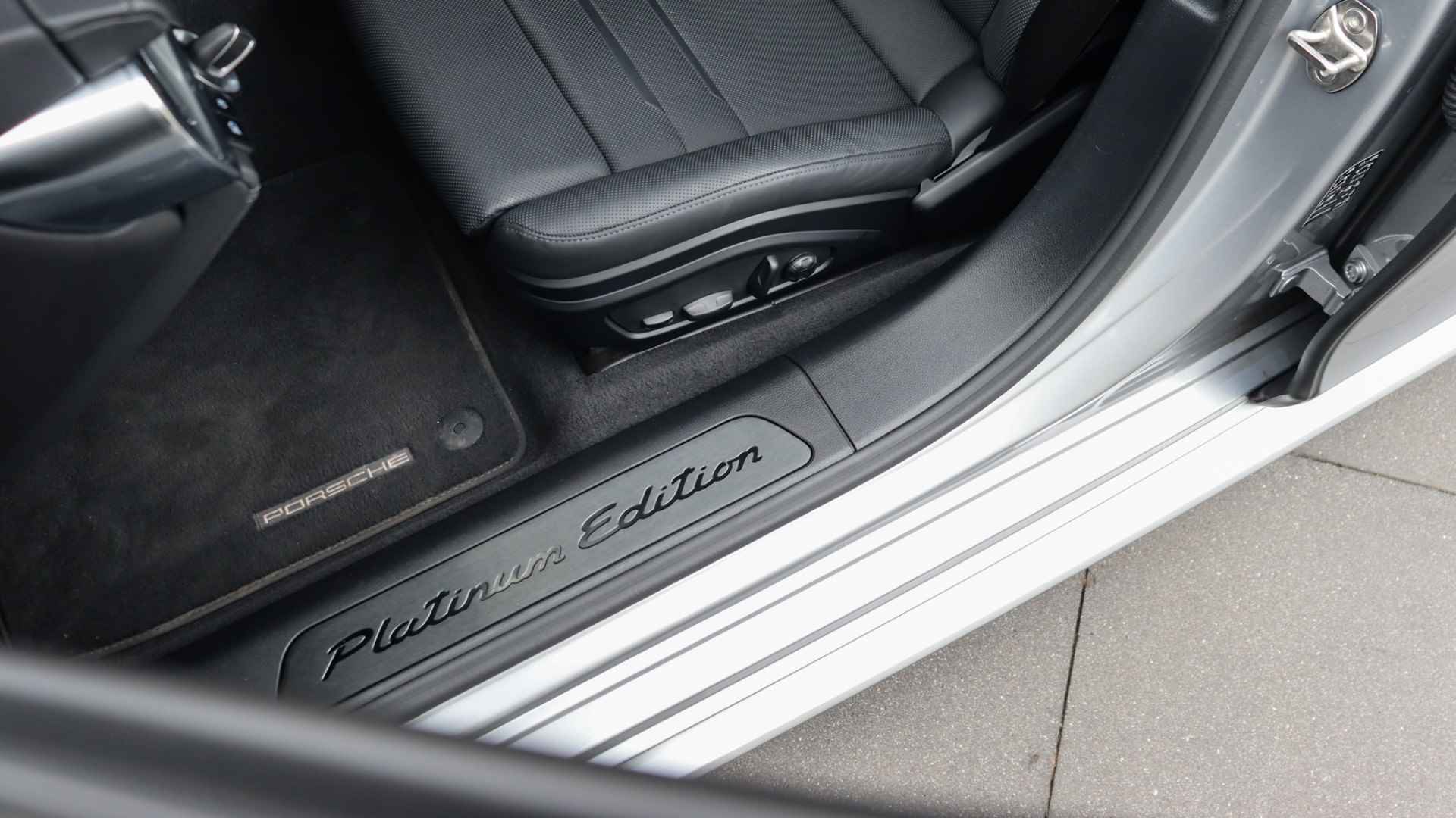 Porsche Panamera Sport Turismo 2.9 4 E-Hybrid Platinum Edition SportDesign | Panoramadak | InnoDrive | Stoelventilatie | Head-up | Soft-Close - 12/34