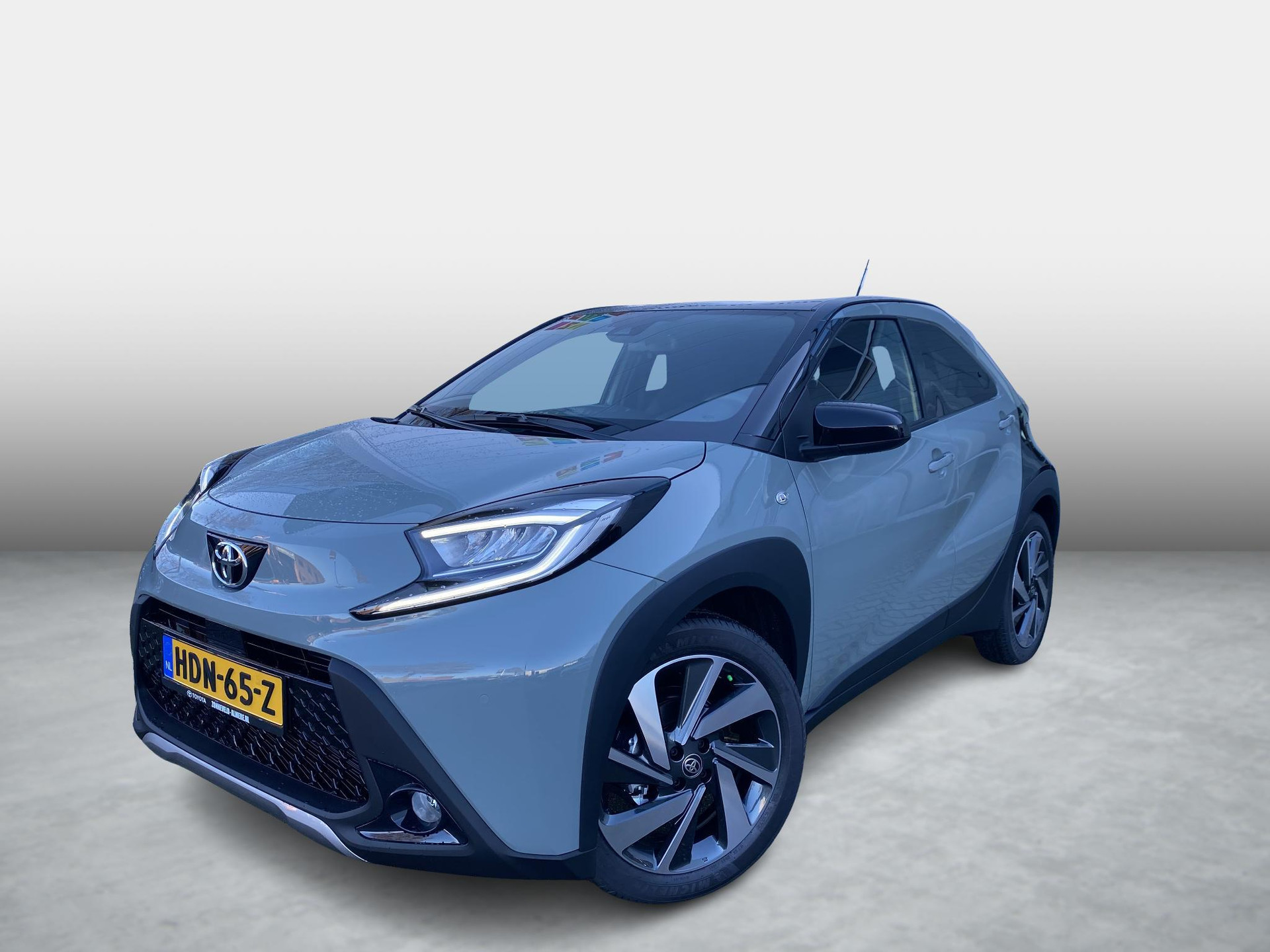 Toyota Aygo X 1.0 VVT-i S-CVT Envy