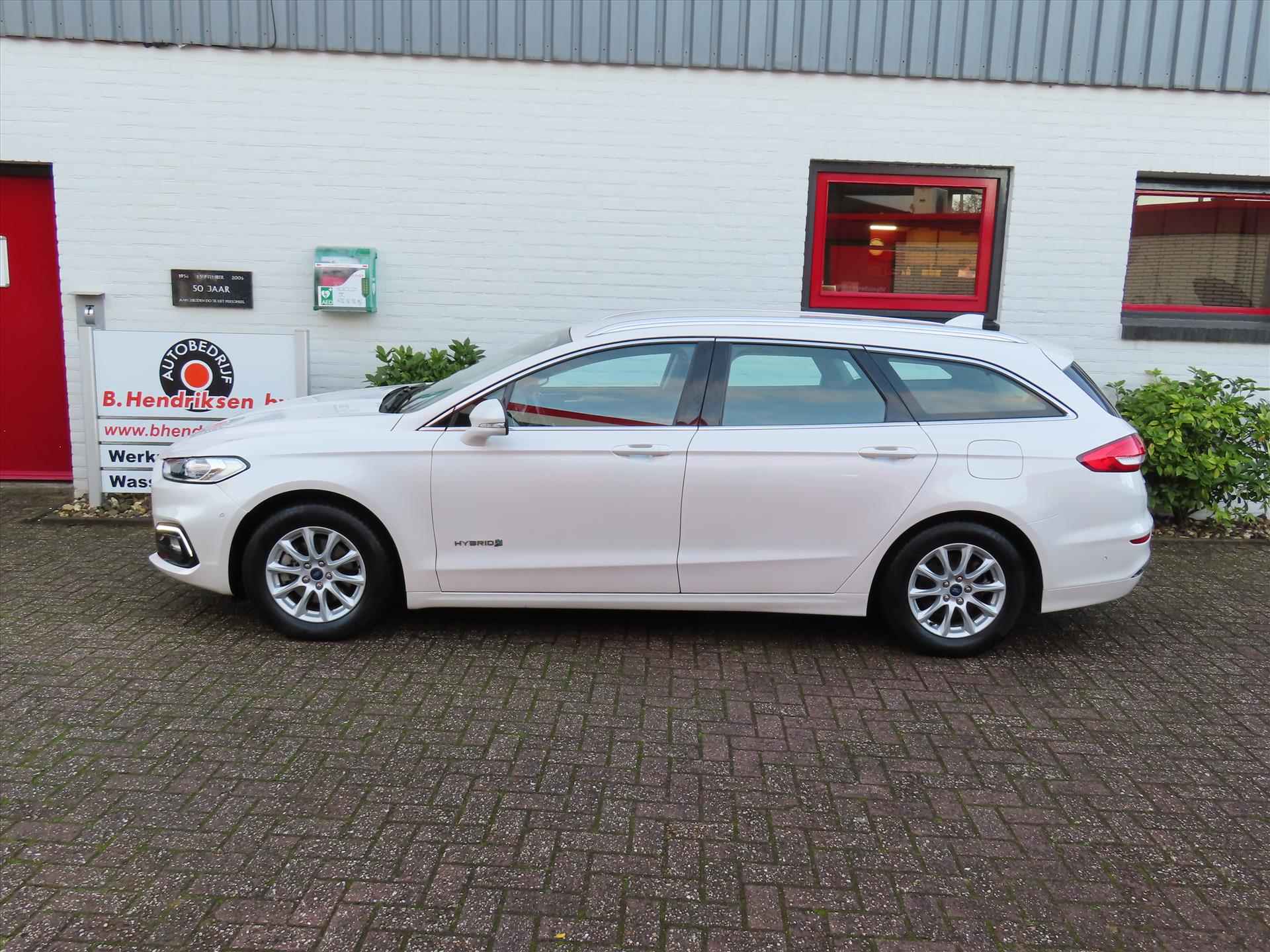 Ford Mondeo Wagon 2.0 HEV 187pk eCVT Titanium/ Parelmoer wit/ Adaptieve cruise/ Keyless entry/ Camera achter/ Navi/ DAB/ Apple Carplay/ 1 Eigenaar/ Origineel NL/ NAP - 5/42