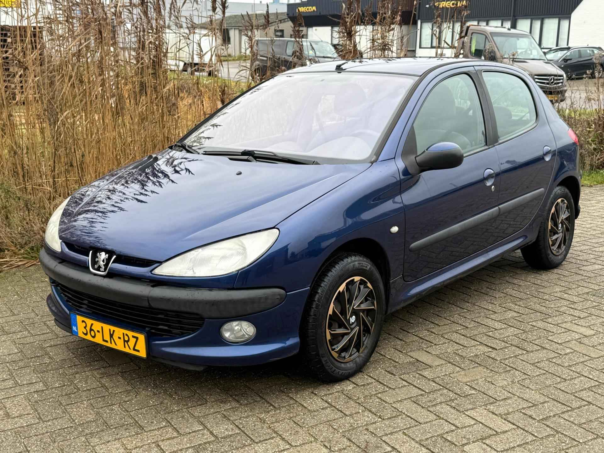 Peugeot 206 1.4 X-line Airco Elektrische Ramen 5d Nieuwe Apk - 5/15