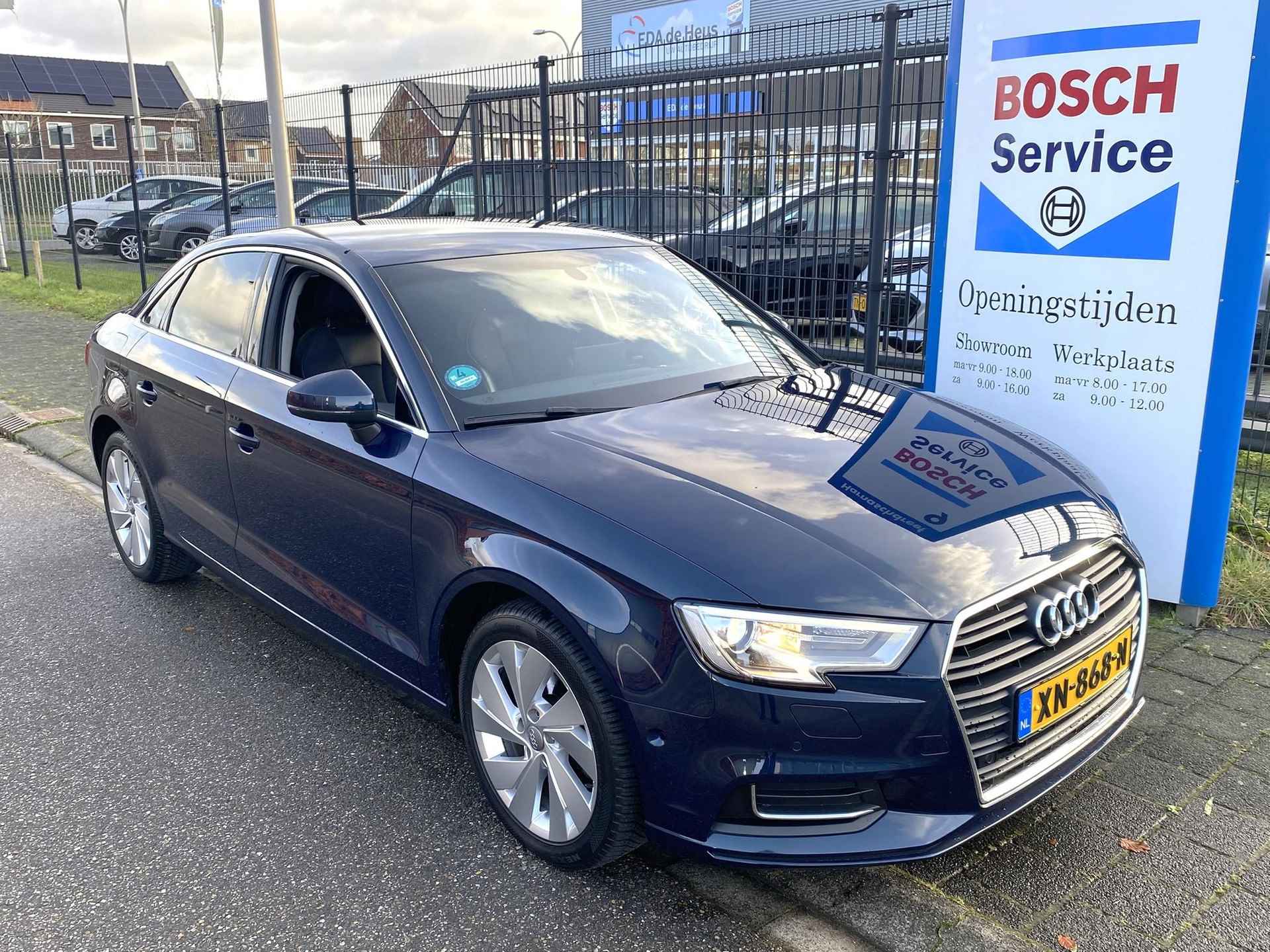 Audi A3 Limousine 1.6 TDi S-Tronic Sport S Line Edition met o.a. navigatie, LED, ambiente verlichting interieur, park assist, etc. - 10/30