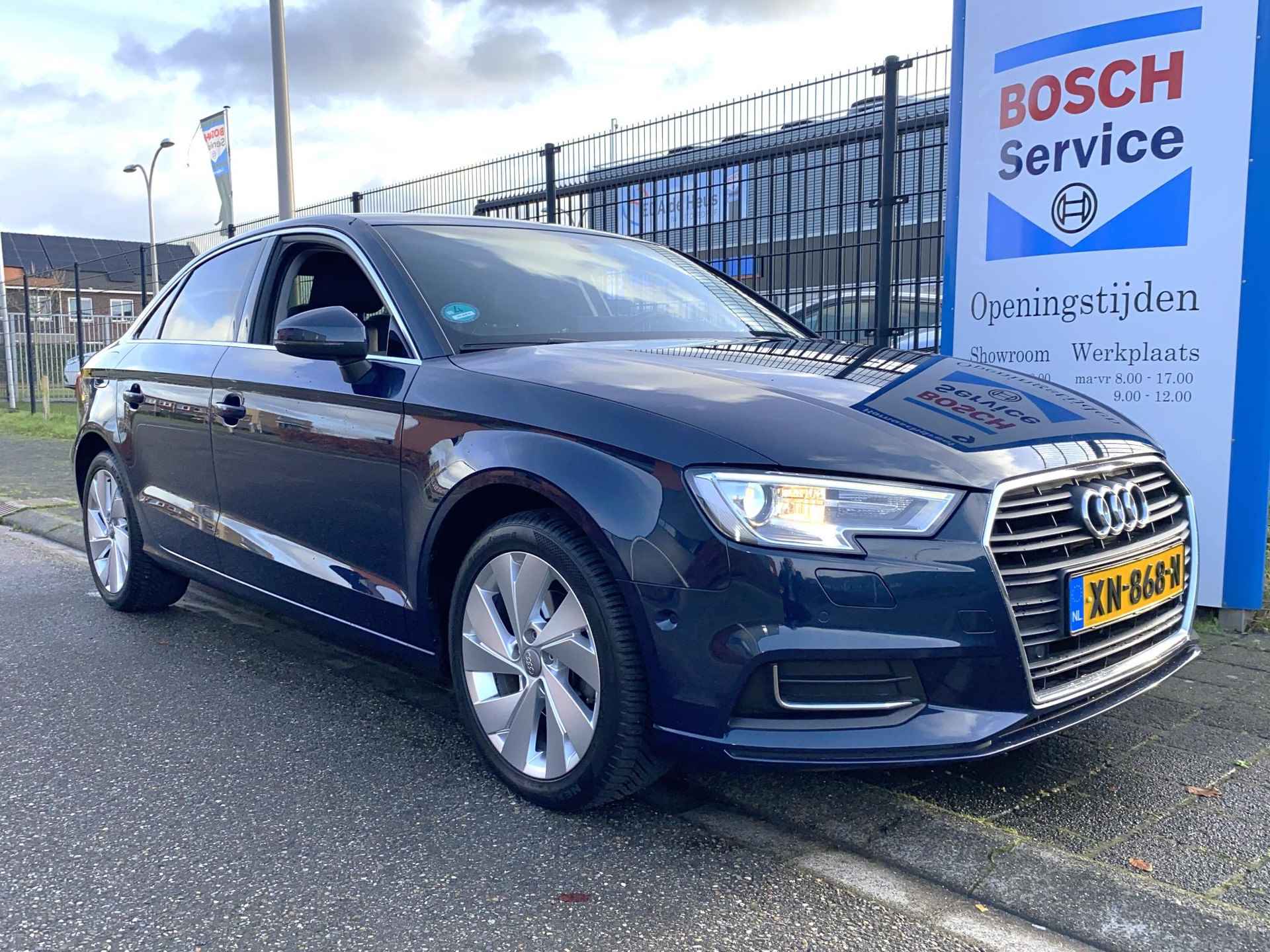 Audi A3 Limousine 1.6 TDi S-Tronic Sport S Line Edition met o.a. navigatie, LED, ambiente verlichting interieur, park assist, etc. - 11/30