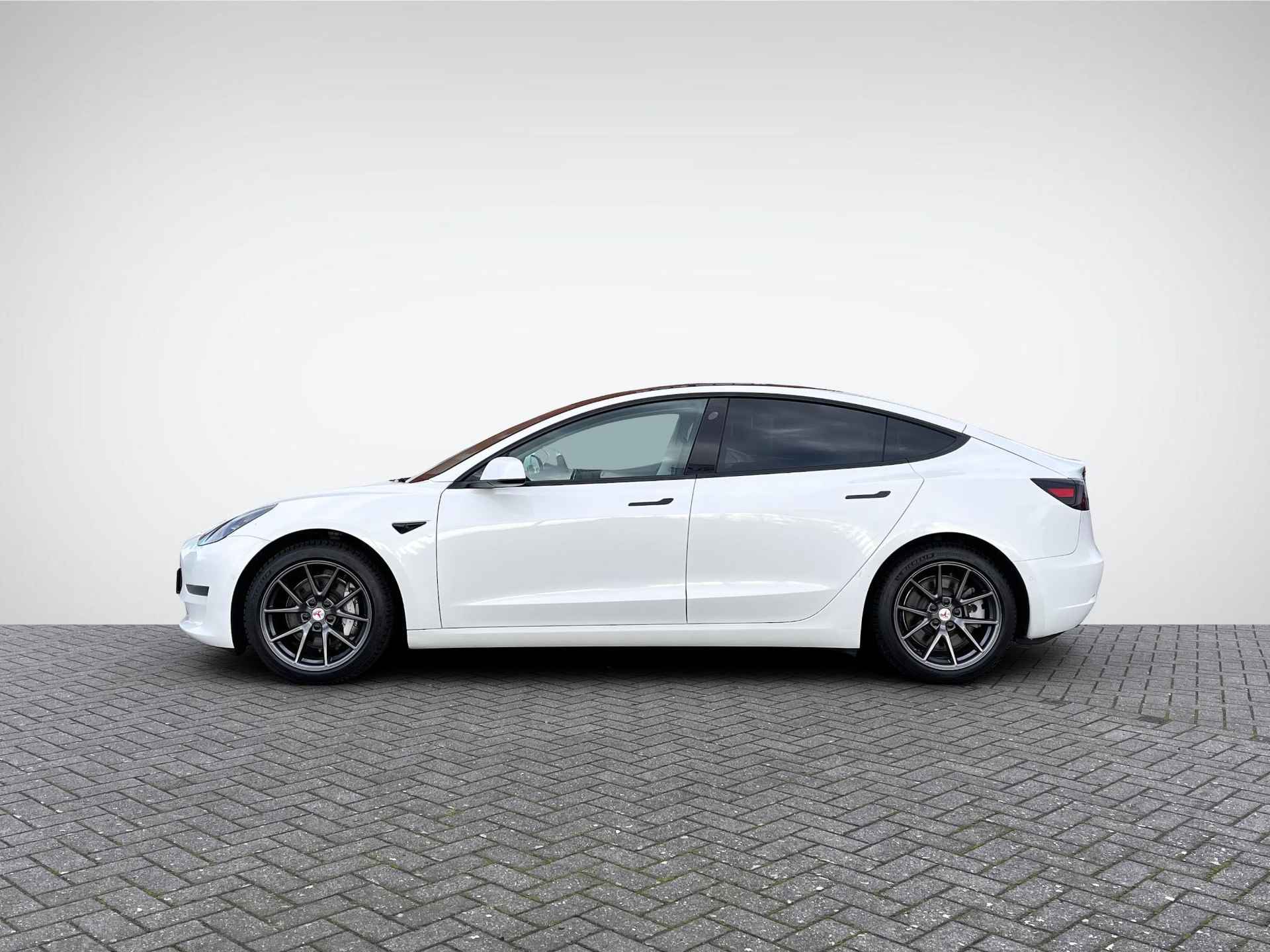 Tesla Model 3 Long Range AWD 75 kWh Dualmotor | Panoramadak | Vol-Leder Wit | Multicoat Lak | S0toelverwarming | Dashcam | Adapt. Cruise Control | Rijklaarprijs! - 7/30