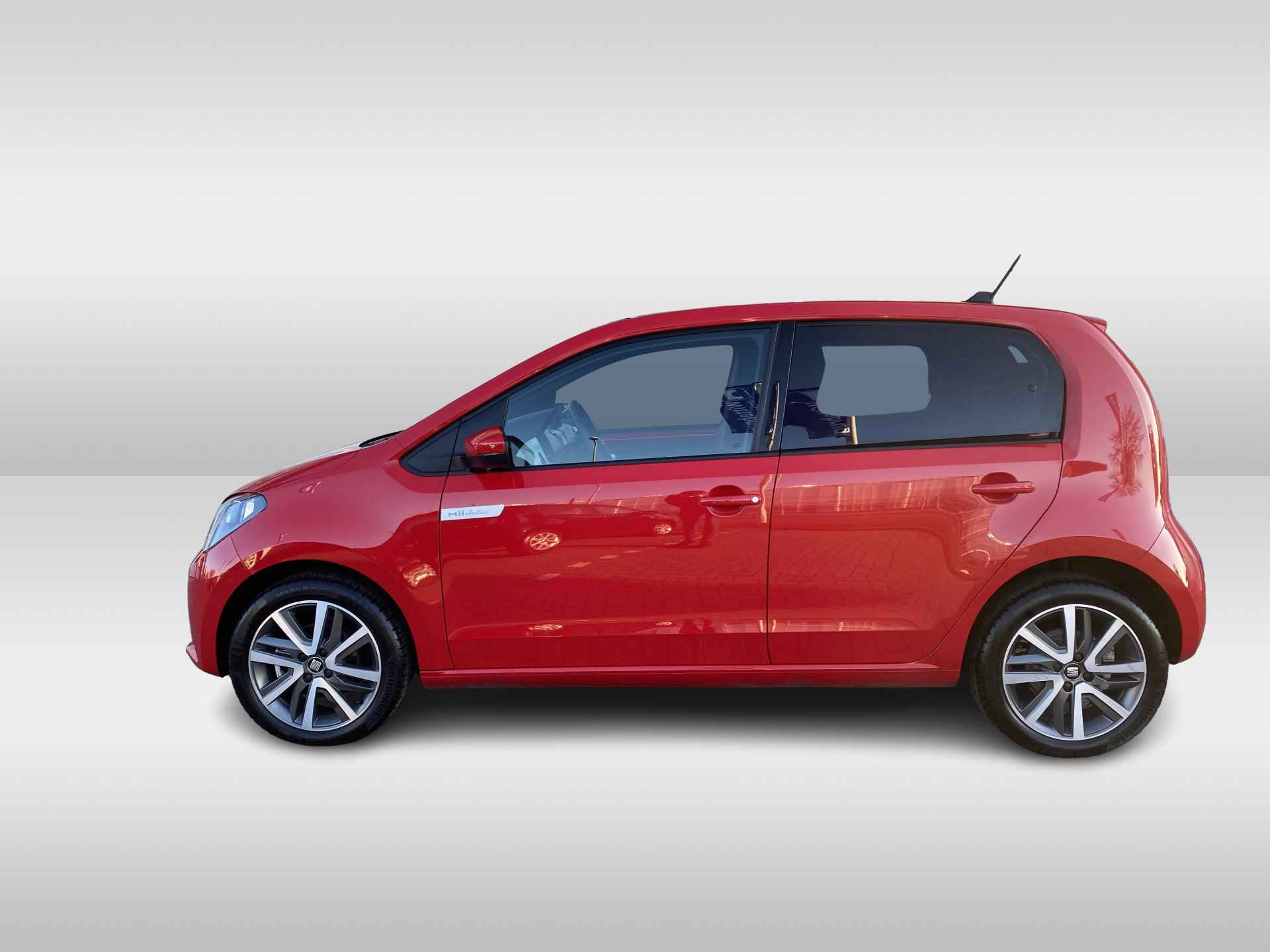 SEAT Mii Electric electric / INCL BTW/ PARK. SENSOREN/ CRUISE/ STOEL VERWARM./ BLUETOOTH/ CLIMA/ DAB/ 16" LMV/ ** - 5/27