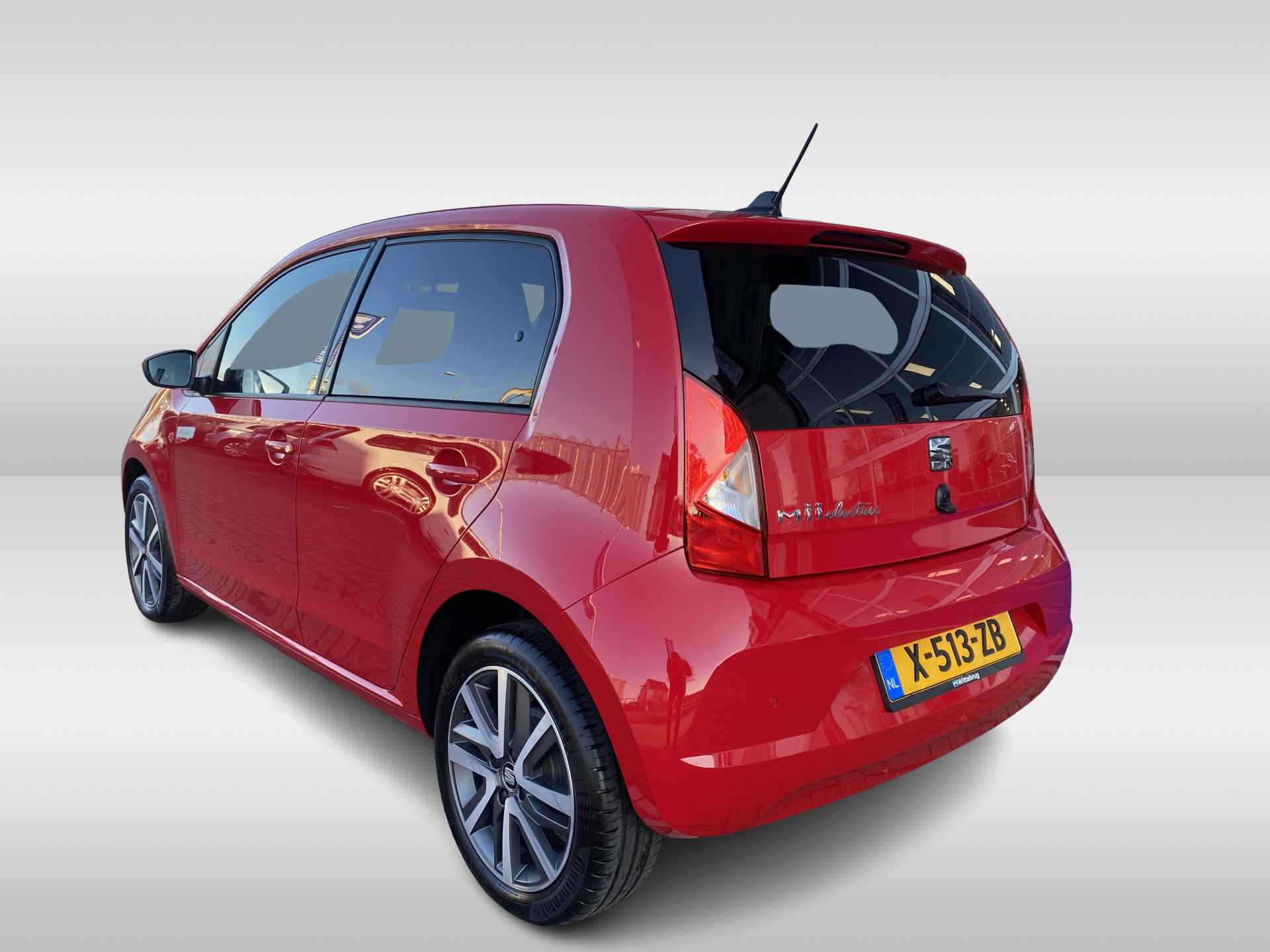 SEAT Mii Electric electric / INCL BTW/ PARK. SENSOREN/ CRUISE/ STOEL VERWARM./ BLUETOOTH/ CLIMA/ DAB/ 16" LMV/ ** - 6/27