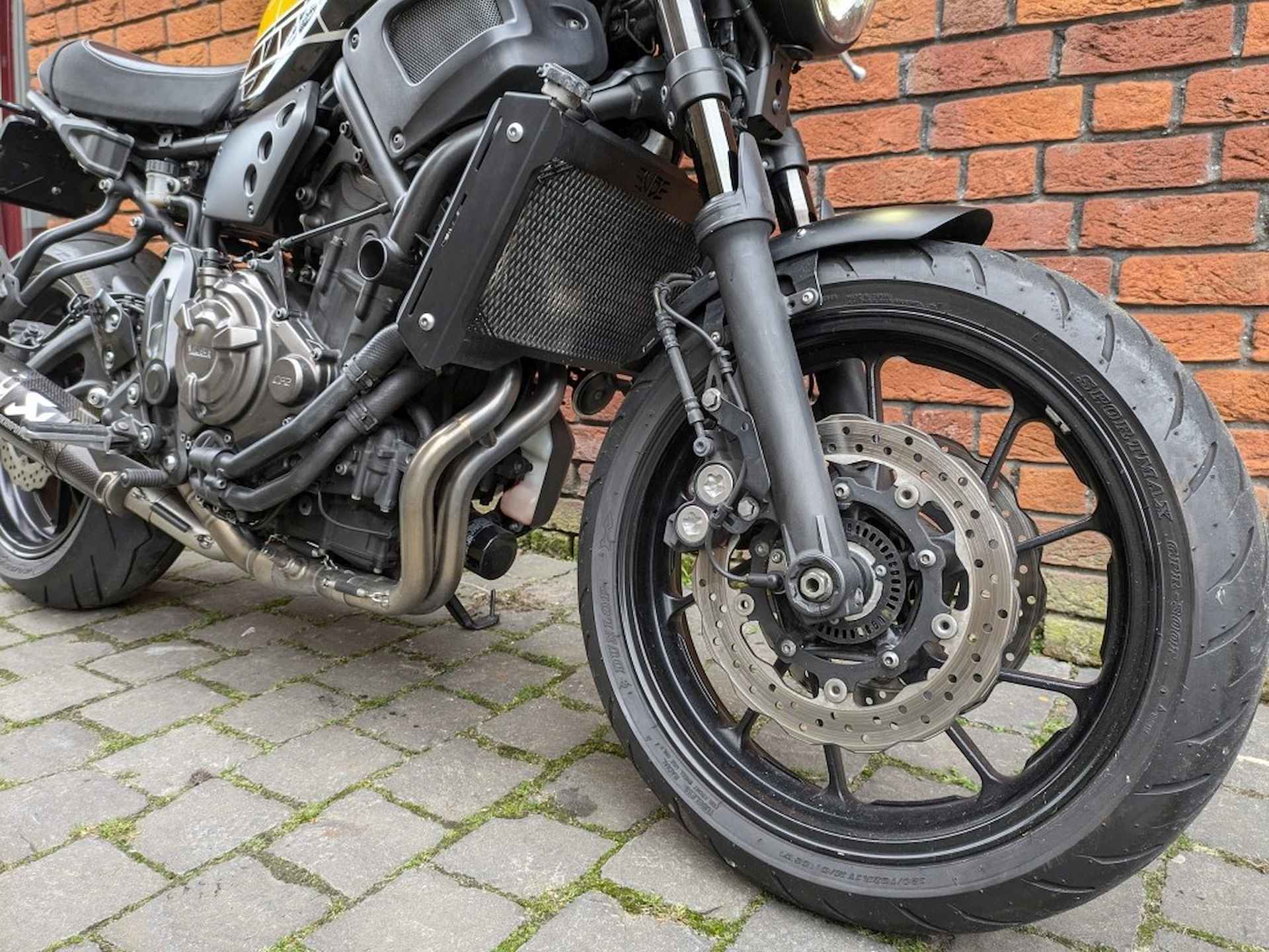 Yamaha XSR 700 - 8/10