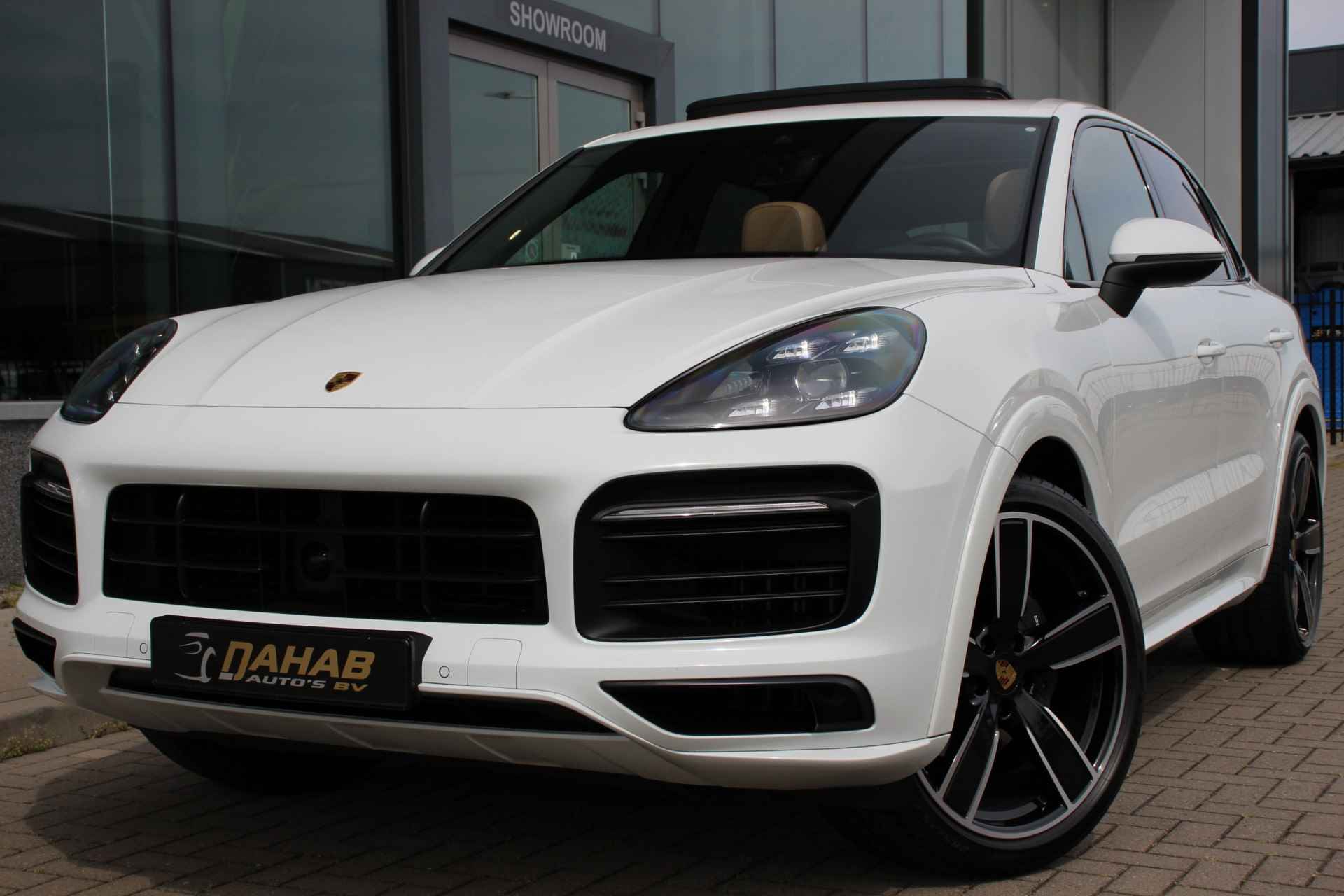 Porsche Cayenne 3.0 | SportDesign | Pano | Luchtvering | Adaptief cruise control | 22" | 340PK - 3/41