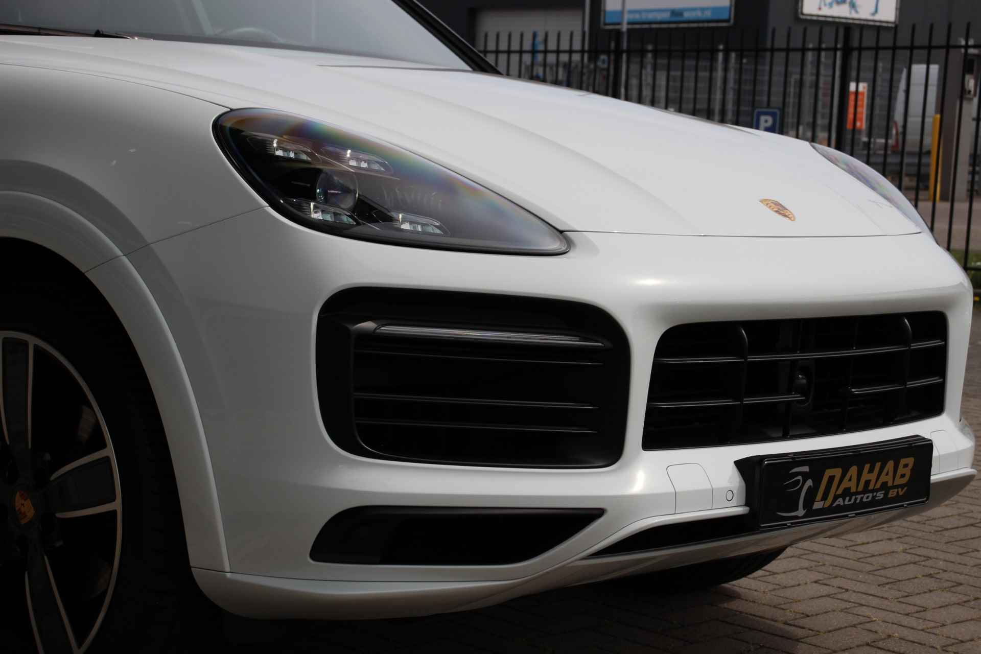 Porsche Cayenne 3.0 | SportDesign | Pano | Luchtvering | Adaptief cruise control | 22" | 340PK - 5/41