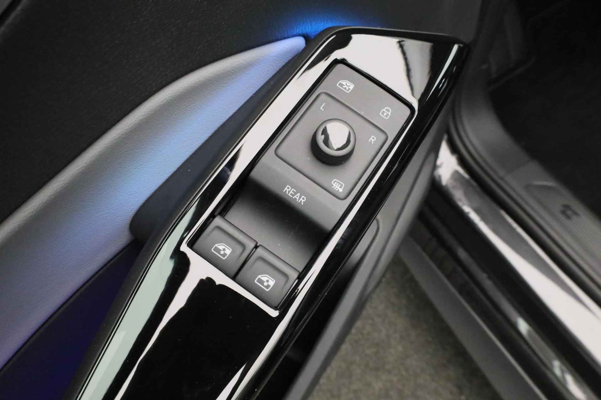 Volkswagen ID.3 Pro 58 kWh 145PK | Keyless | Navi | Camera | ACC | Apple Carplay / Android Auto - 25/43