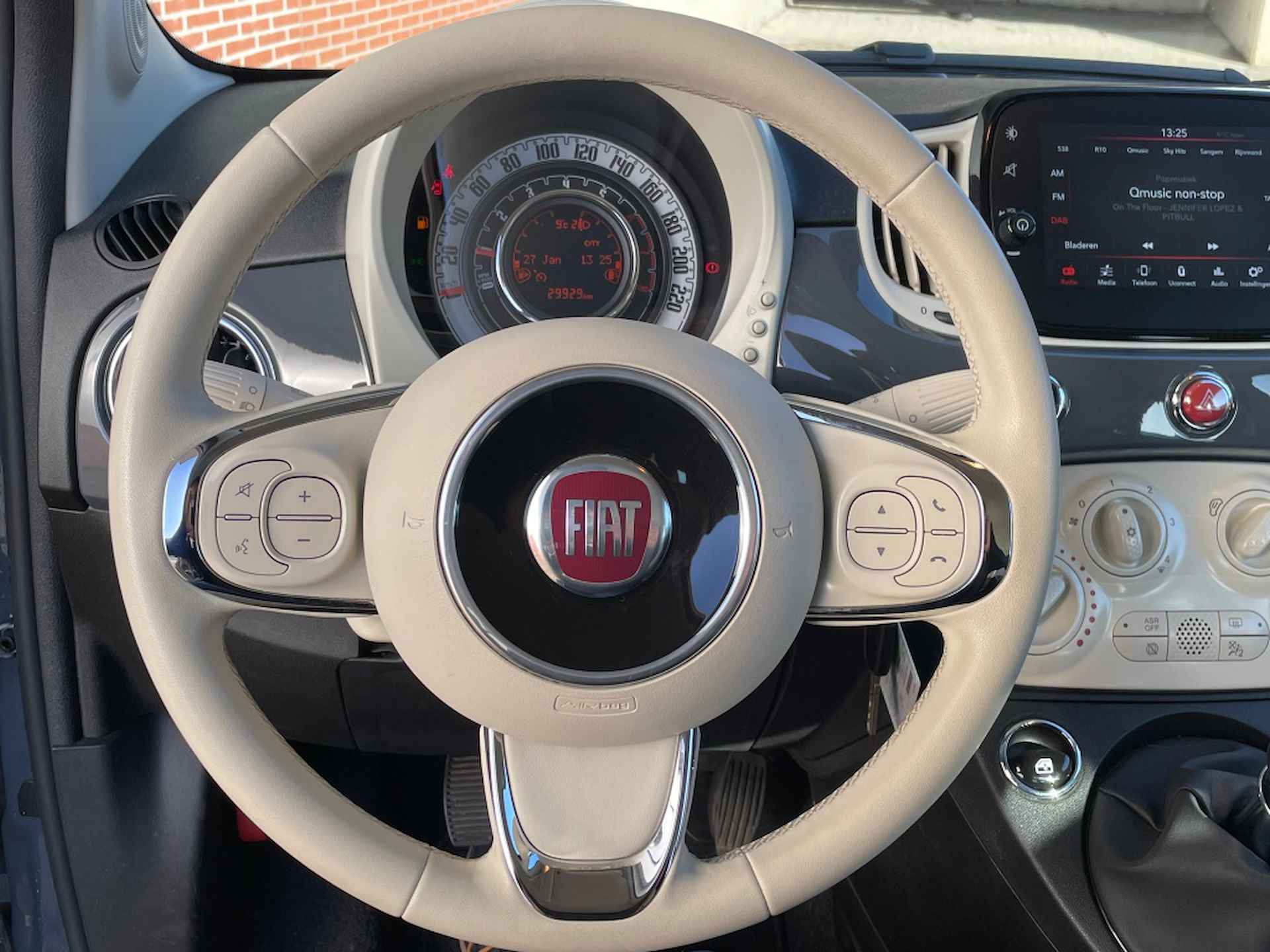 Fiat 500 1.0 Hybrid 70 PK Lounge | Carplay | Cruise | BTW | 15" - 16/25