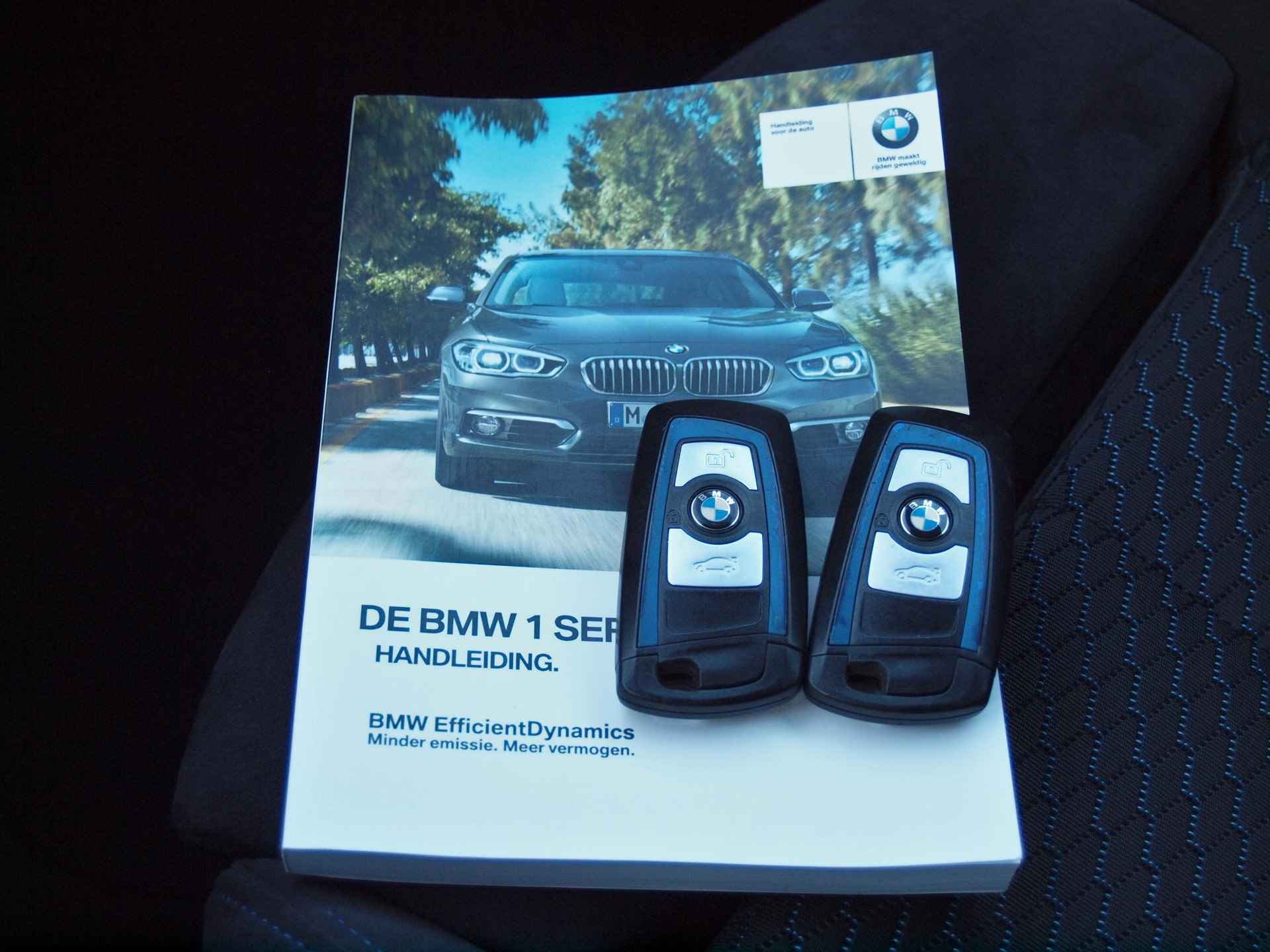 BMW 1-serie 116i Centennial Executive | M-pakket | Harman Kardon | DAB | Cruise Control | - 32/33