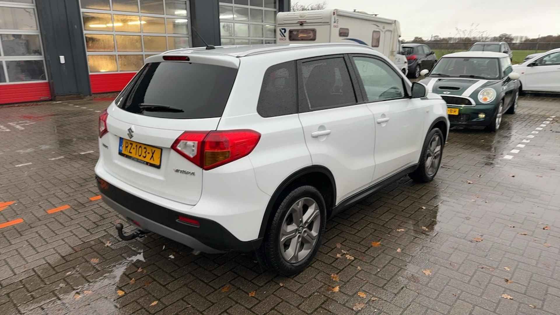 Suzuki Vitara  1.6 Exclusive Trekhaak / Navigatie - 4/6