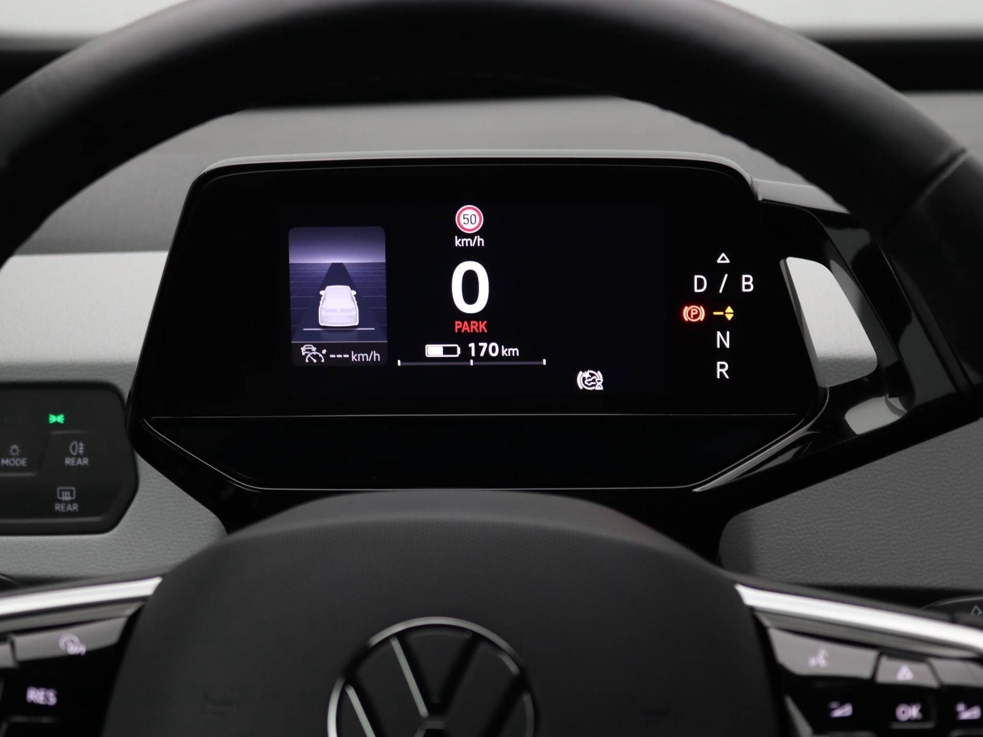 Volkswagen ID.3 Pro 58 kWh 204 PK [ | Automaat | €2.000,- subsidie | 8% bijtelling | Navigatie | LED | Parkeersensoren | Lichtmetalen velgen | Stoelverwarming | Climate control | Adaptive cruise control | - 9/40