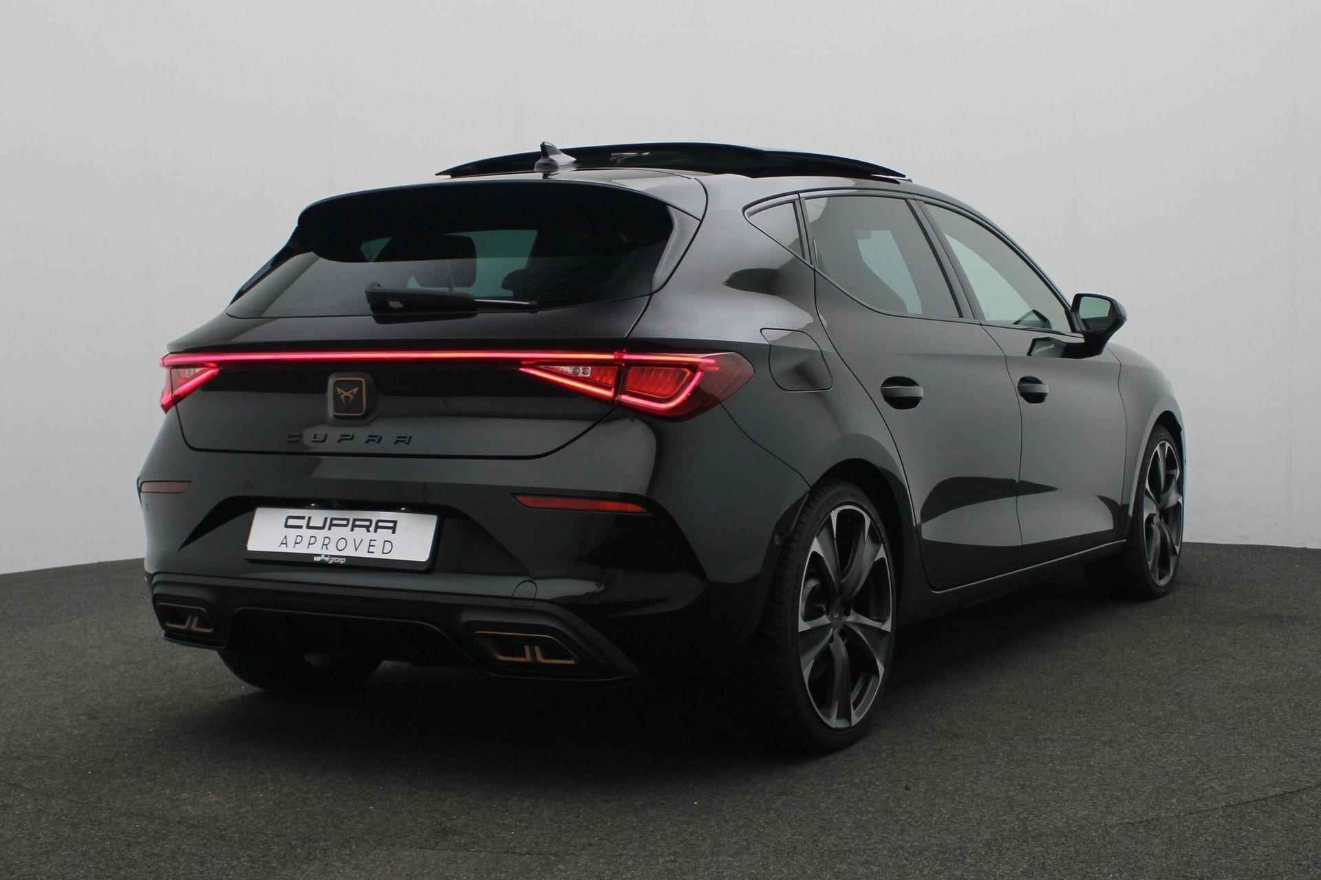 CUPRA Leon 1.4 245 pk DSG e-Hybrid VZ Performance | Panoramadak | Adaptief onderstel | Geheugenstoel | Achteruitrijcamera | Stuur-/stoelverwarming - 4/42