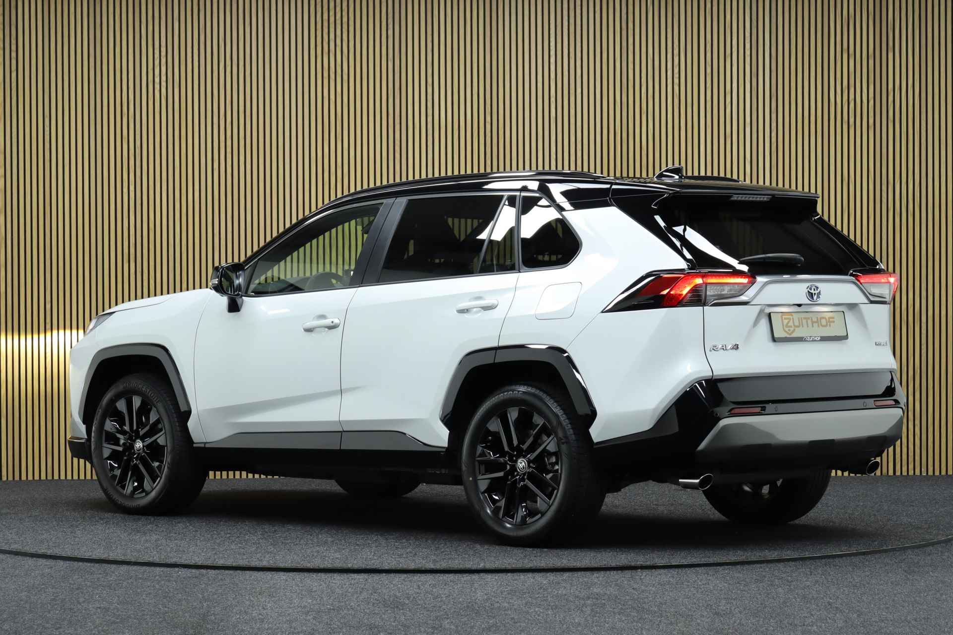 Toyota RAV4 2.5 Hybrid Style Innovation-pakket | JBL Audio | Adaptive-cruise | Elek. Achterklep | Dodehoekdetectie | 360 Graden Camera | Apple Carplay & Android Auto - 3/51