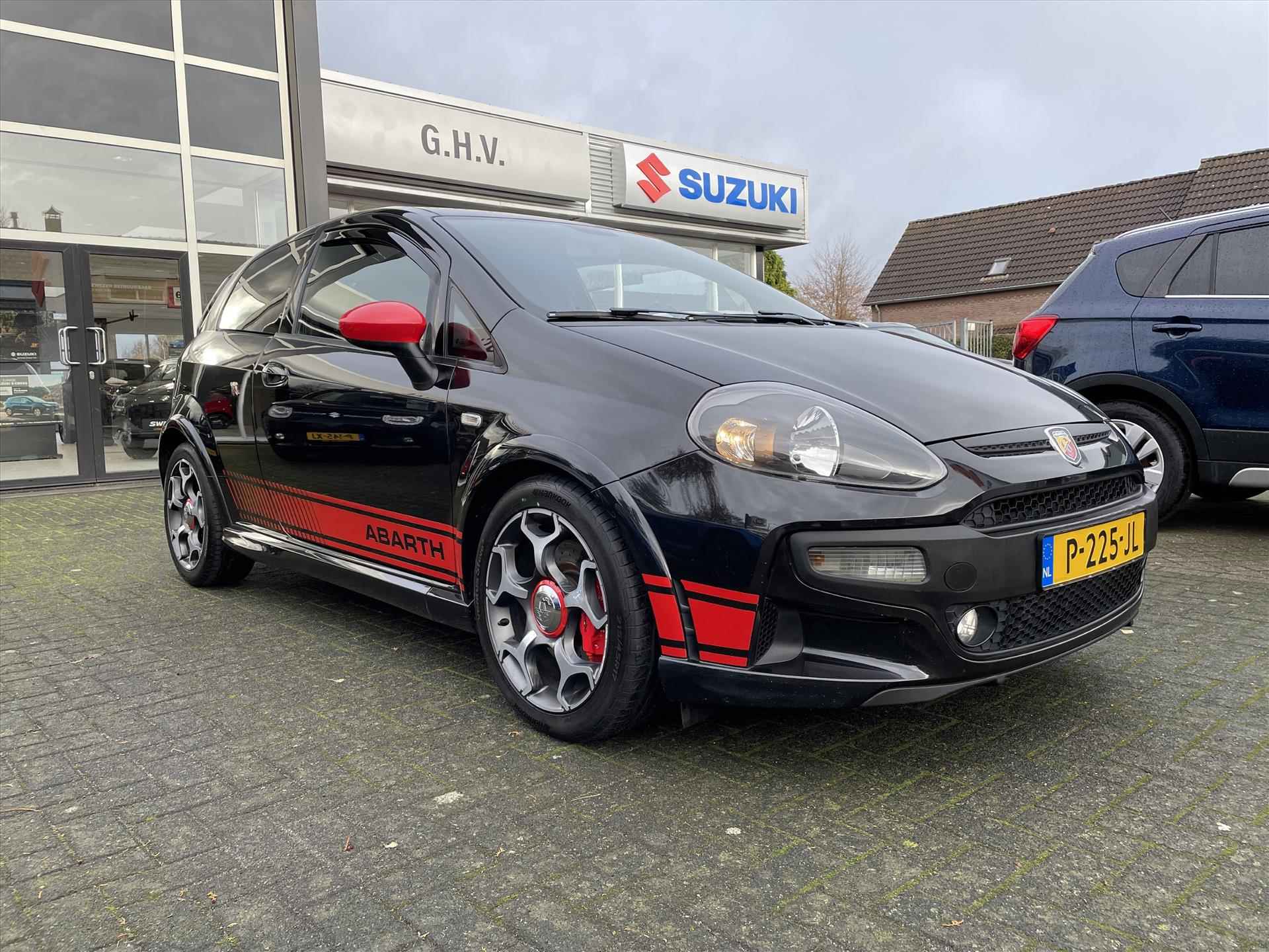 ABARTH Punto 1.4 MultiAir Turbo 180pk Abarth SuperSport - 6/43