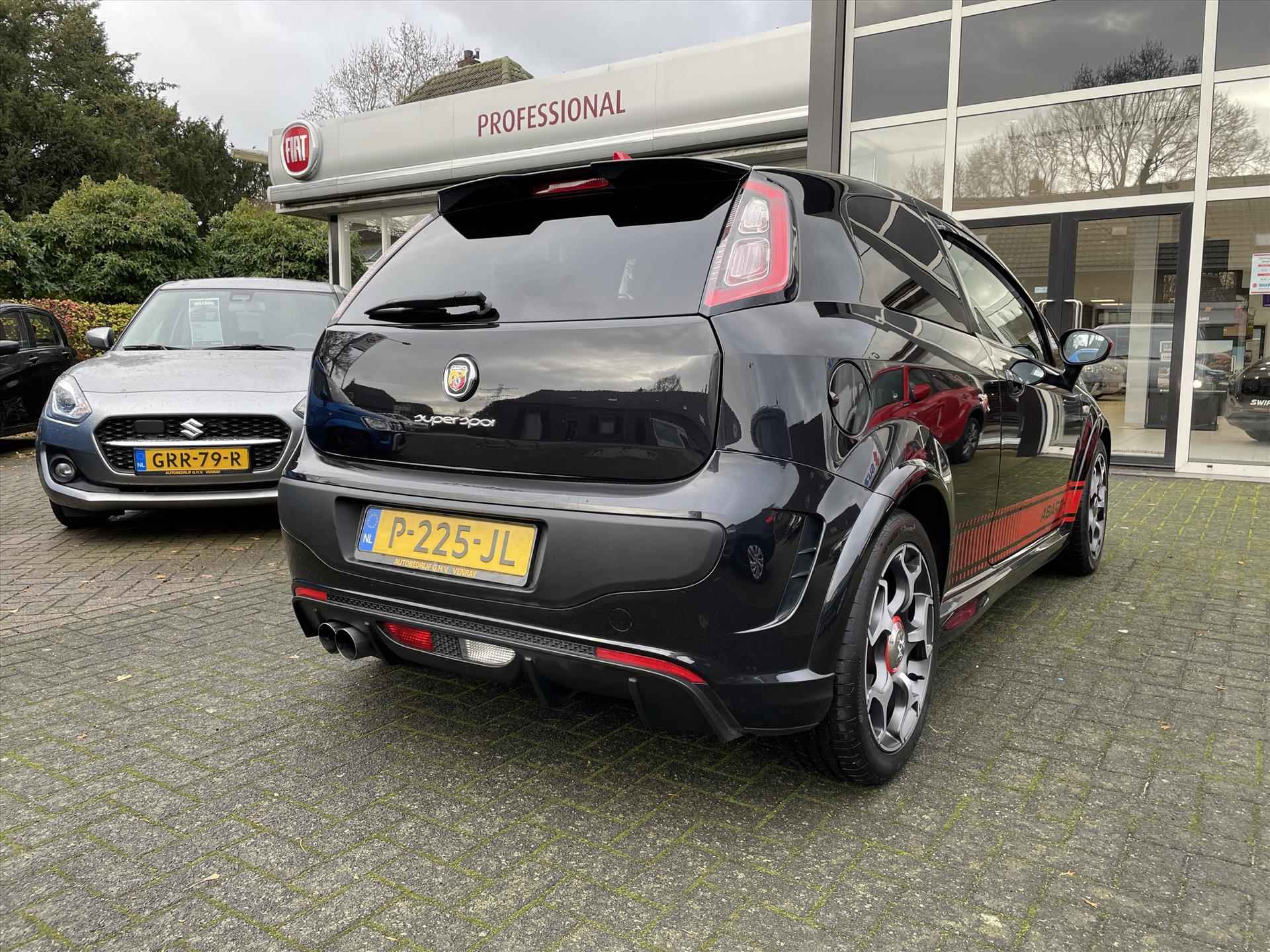 ABARTH Punto 1.4 MultiAir Turbo 180pk Abarth SuperSport - 12/43