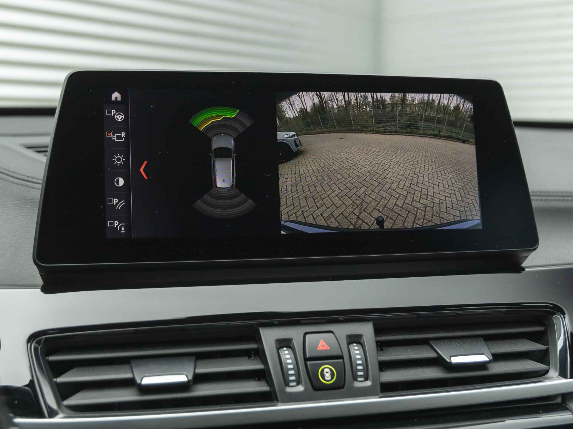 BMW X1 xDrive25e xLine - Trekhaak - Camera - Head-Up - Navi Plus - 31/39