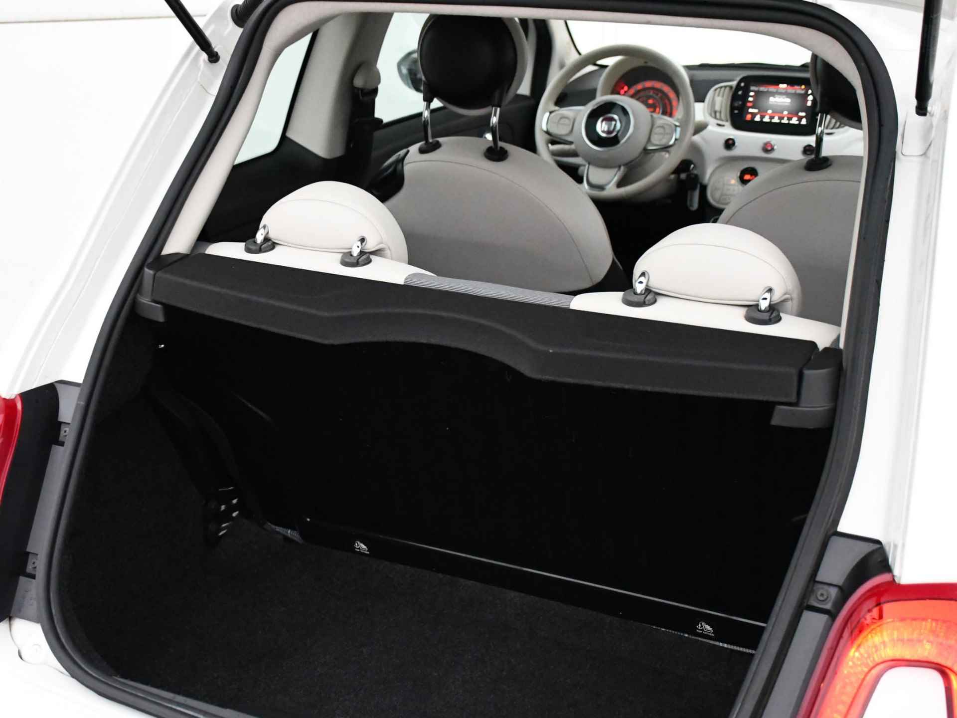 Fiat 500 Lounge 1.2 69pk PANO-DAK | PDC ACHTER | CRUISE.C | 15''LM | DAB | 56.567KM - 11/26