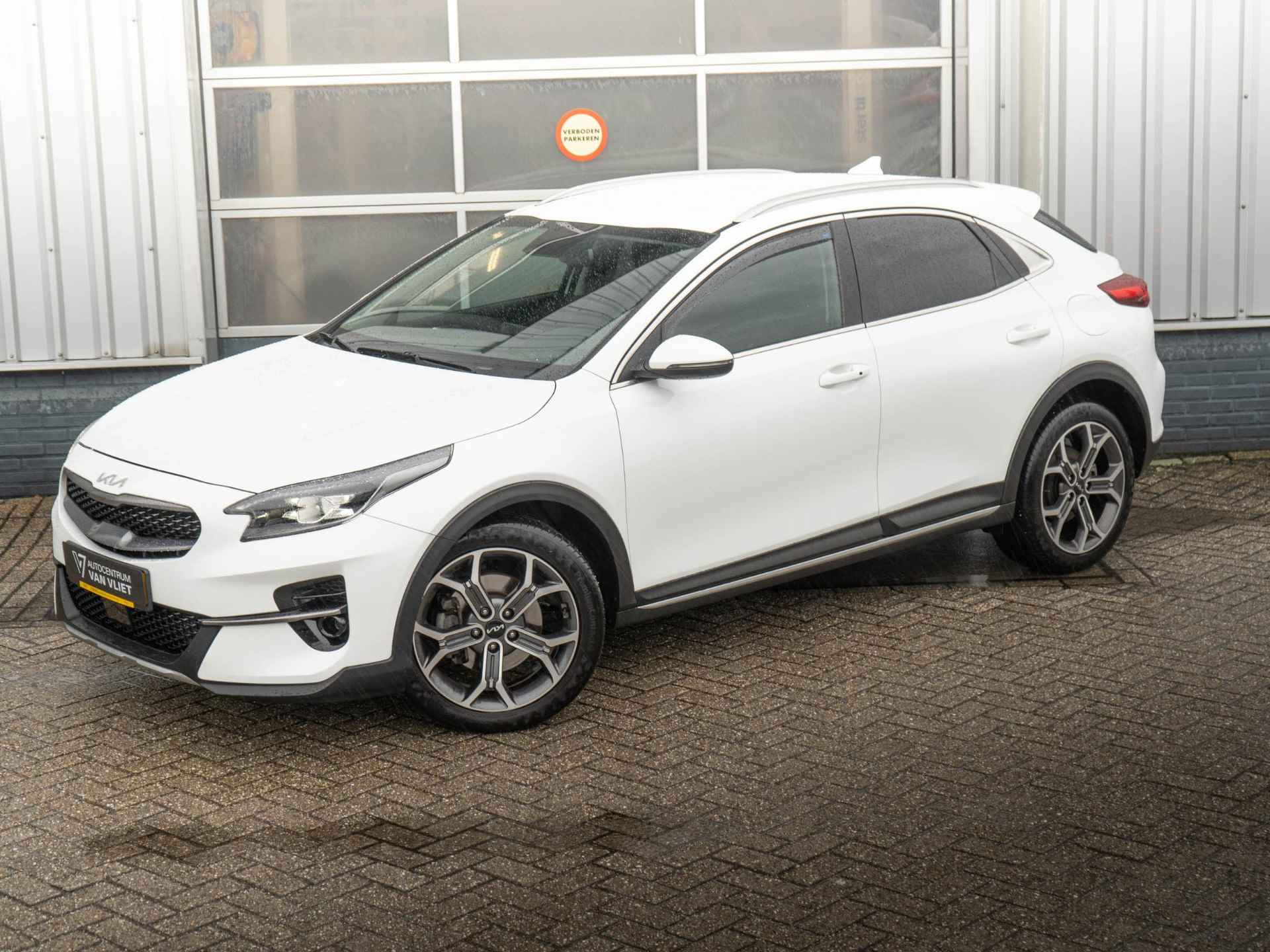 Kia XCeed 1.5 T-GDI MHEV DynamicPlusLine | Stoel/stuur verwarming | Navigatie | Achteruitrijcamera | - 2/30