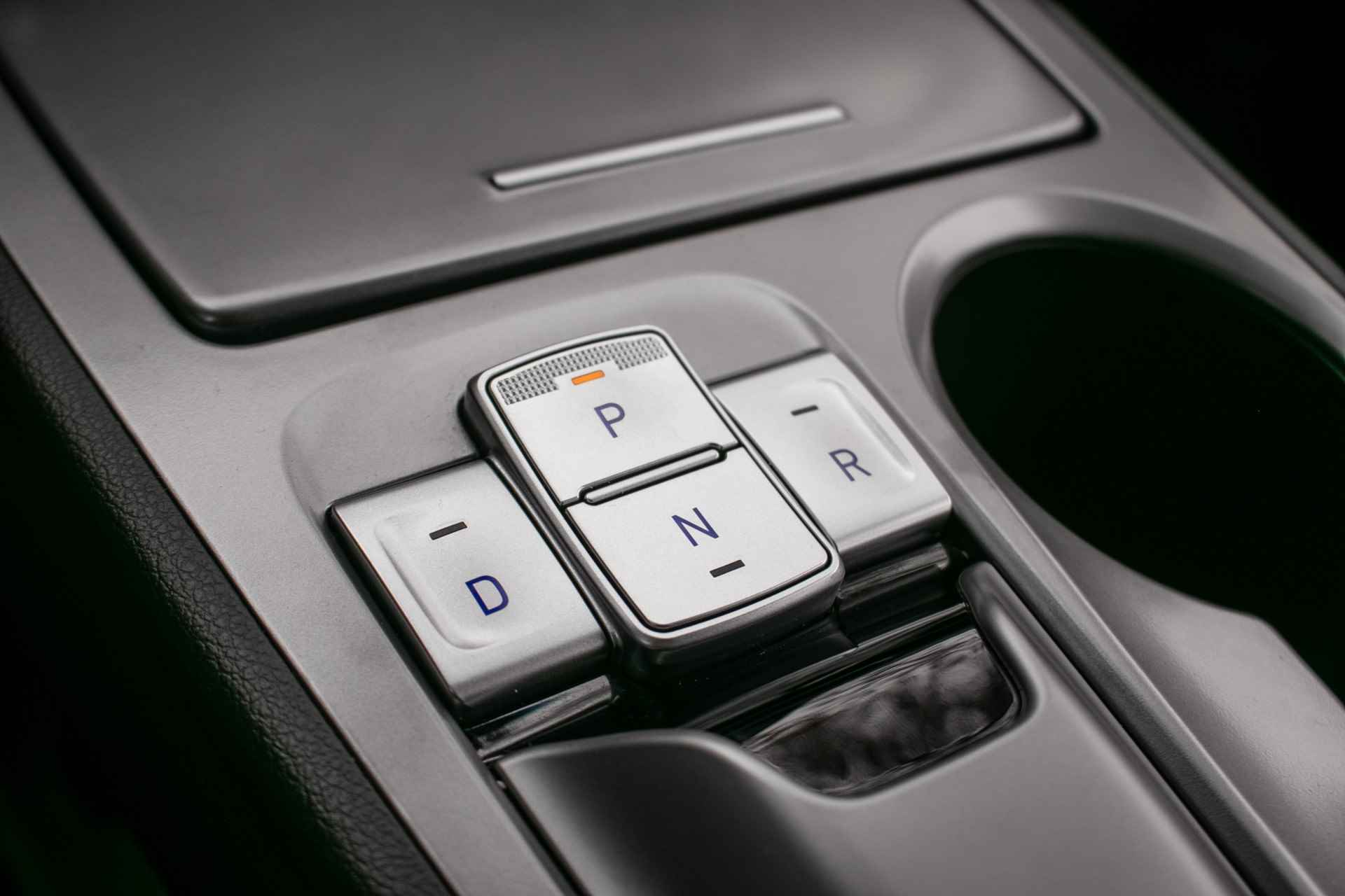 Hyundai KONA EV Comfort 39 kWh - All-in rijklrprs | Apple cp / Android auto - 26/45
