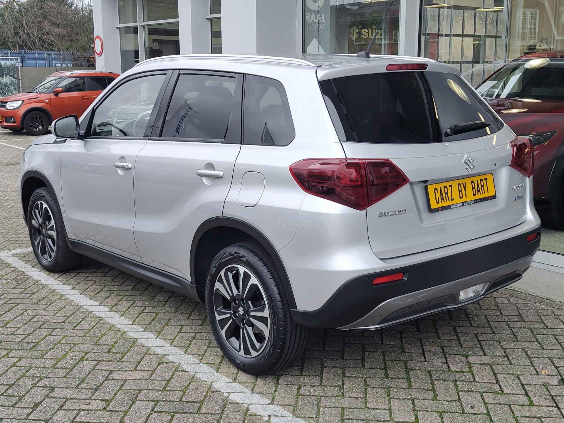 Suzuki Vitara 1.4 BOOSTERJET STYLE SMART HYBRID Alcantara | Dodehoeksensoren | Adaptive Cruise - 4/41