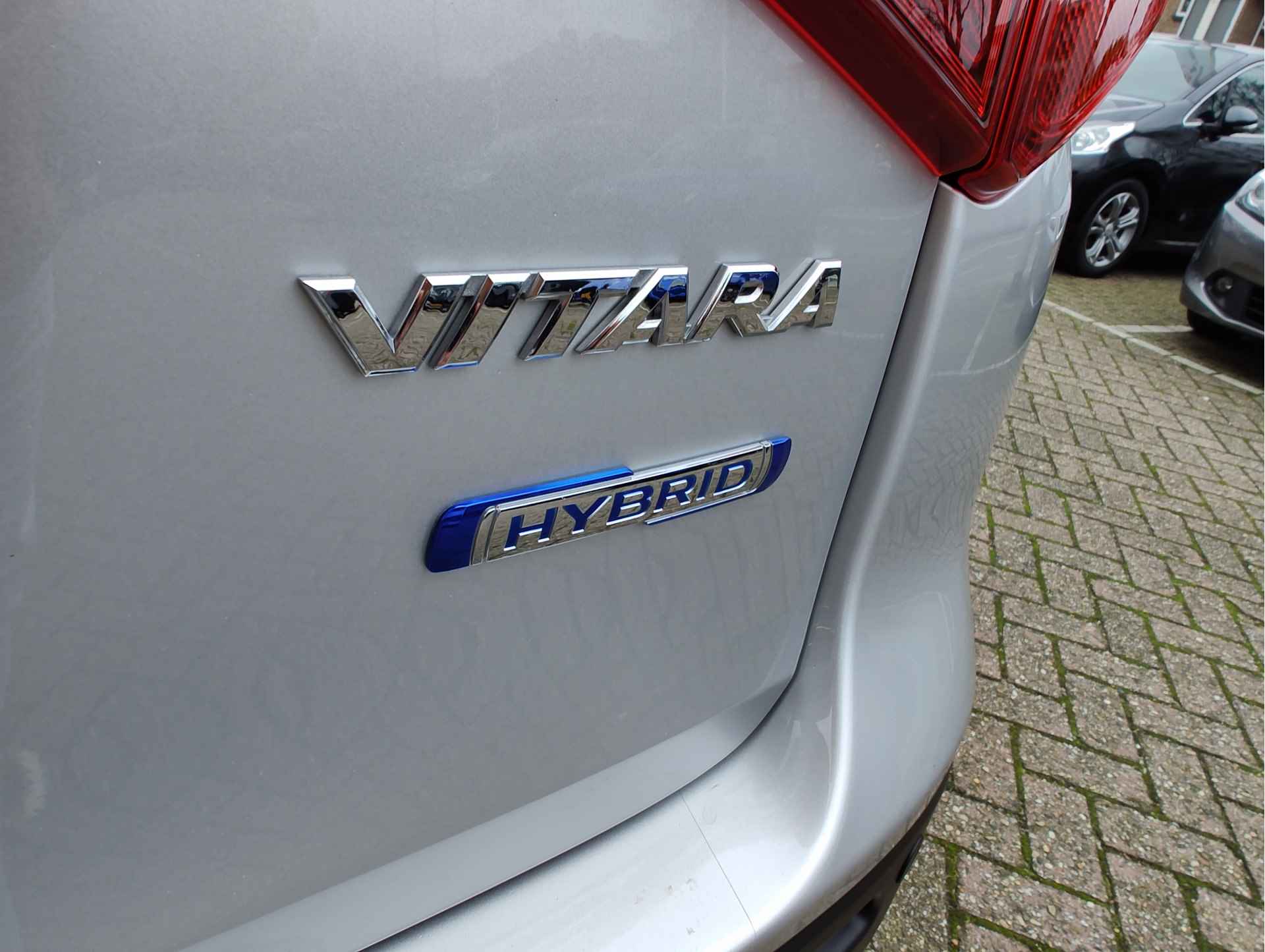 Suzuki Vitara 1.4 BOOSTERJET STYLE SMART HYBRID Alcantara | Dodehoeksensoren | Adaptive Cruise - 35/41