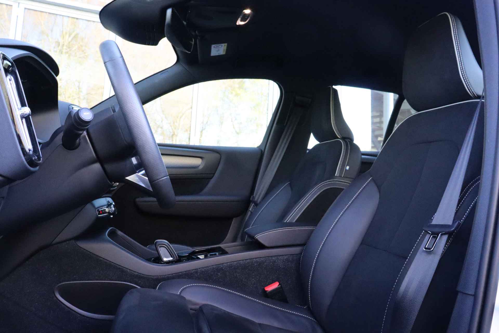 Volvo XC40 T5 Recharge R-Design | Elektrische bestuurdersstoel met geheugen | Stoel en Stuurwielverwarming | Adaptieve Cruise Control | Pil - 20/56