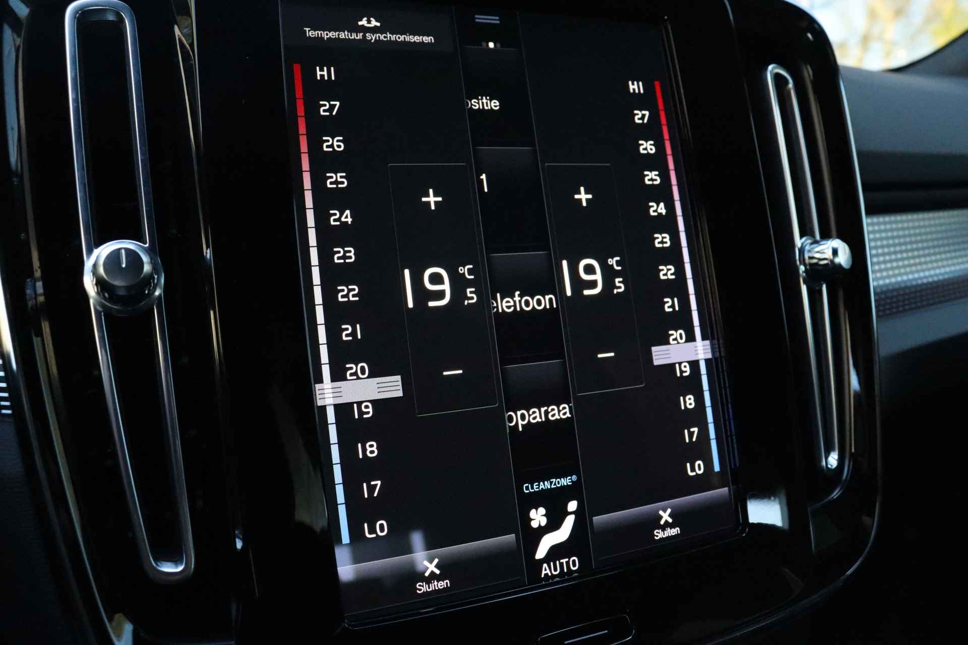 Volvo XC40 T5 Recharge R-Design | Elektrische bestuurdersstoel met geheugen | Stoel en Stuurwielverwarming | Adaptieve Cruise Control | Pil - 32/56