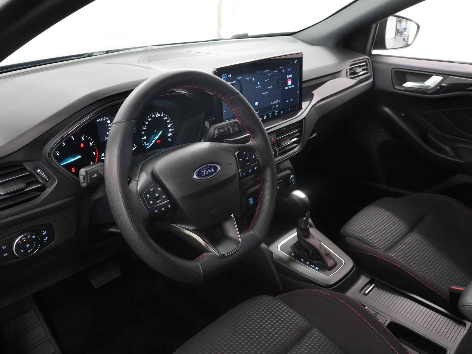 Ford Focus Wagon 1.0 EcoBoost Hybrid Automaat ST Line | Adaptive Cruise Control | Winterpack | Draadloos Apple CarPlay | Parkeercamera | - 8/40