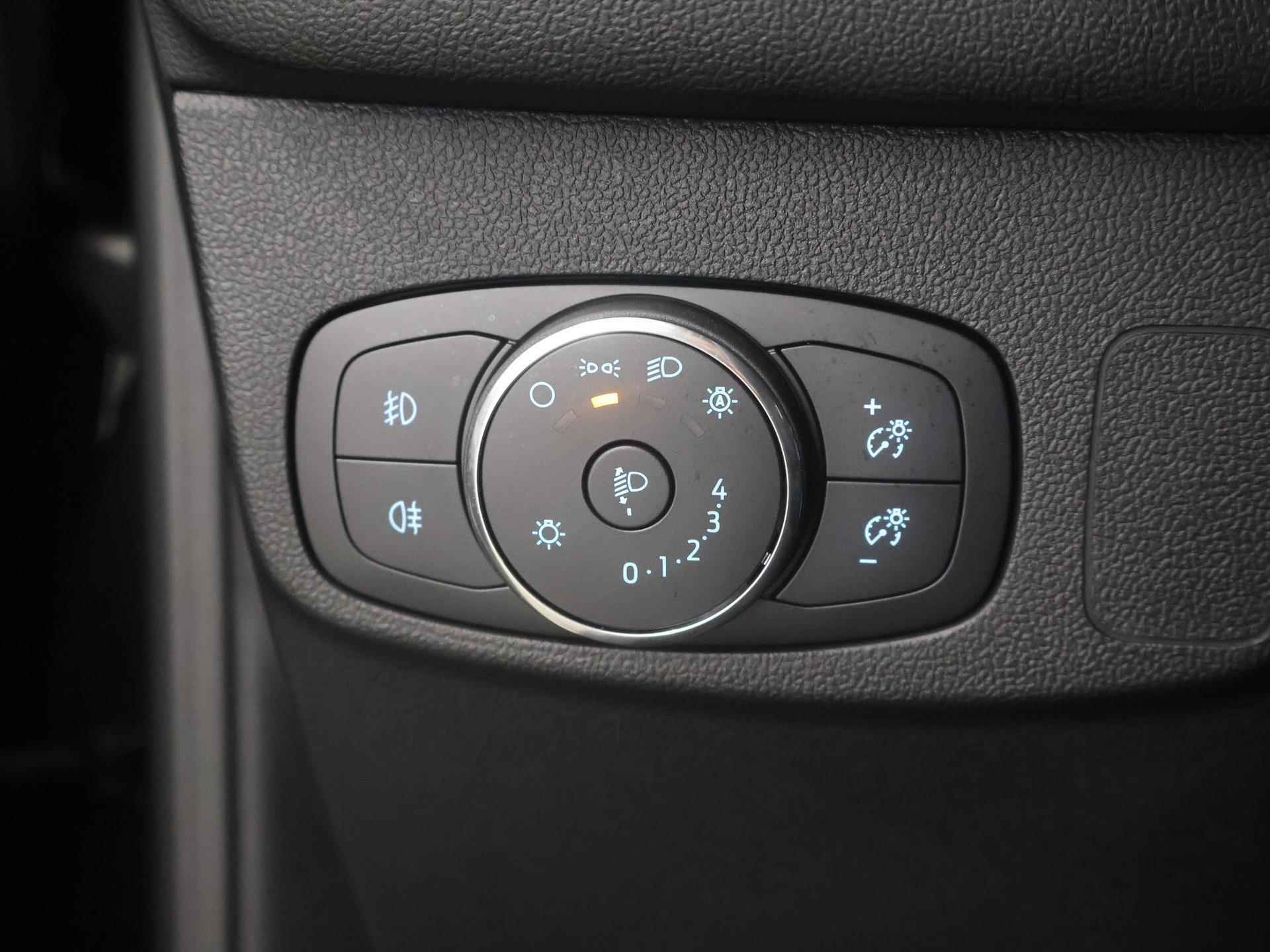 Ford Focus Wagon 1.0 EcoBoost Hybrid Automaat ST Line | Adaptive Cruise Control | Winterpack | Draadloos Apple CarPlay | Parkeercamera | - 33/40