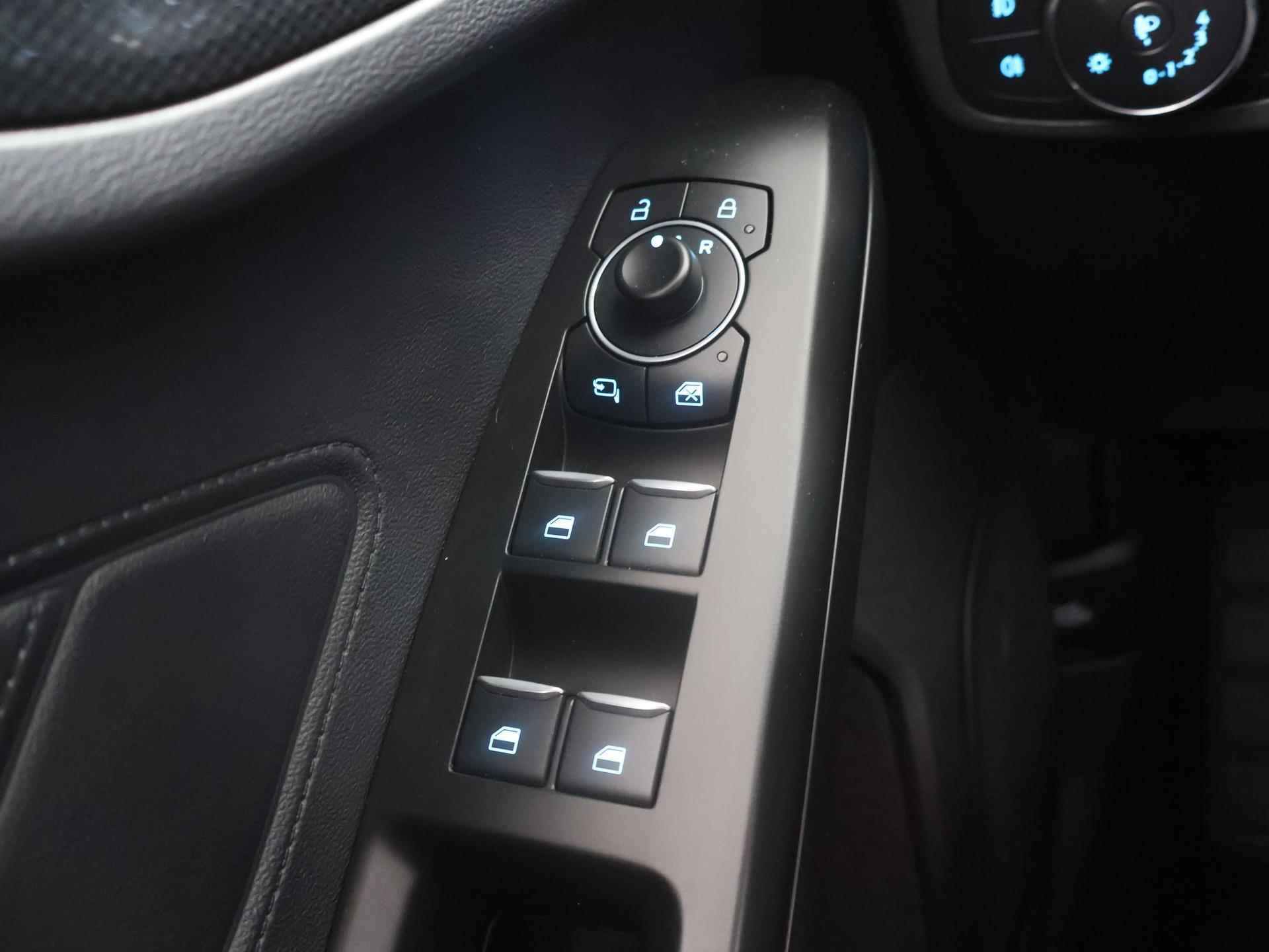 Ford Focus Wagon 1.0 EcoBoost Hybrid Automaat ST Line | Adaptive Cruise Control | Winterpack | Draadloos Apple CarPlay | Parkeercamera | - 34/40