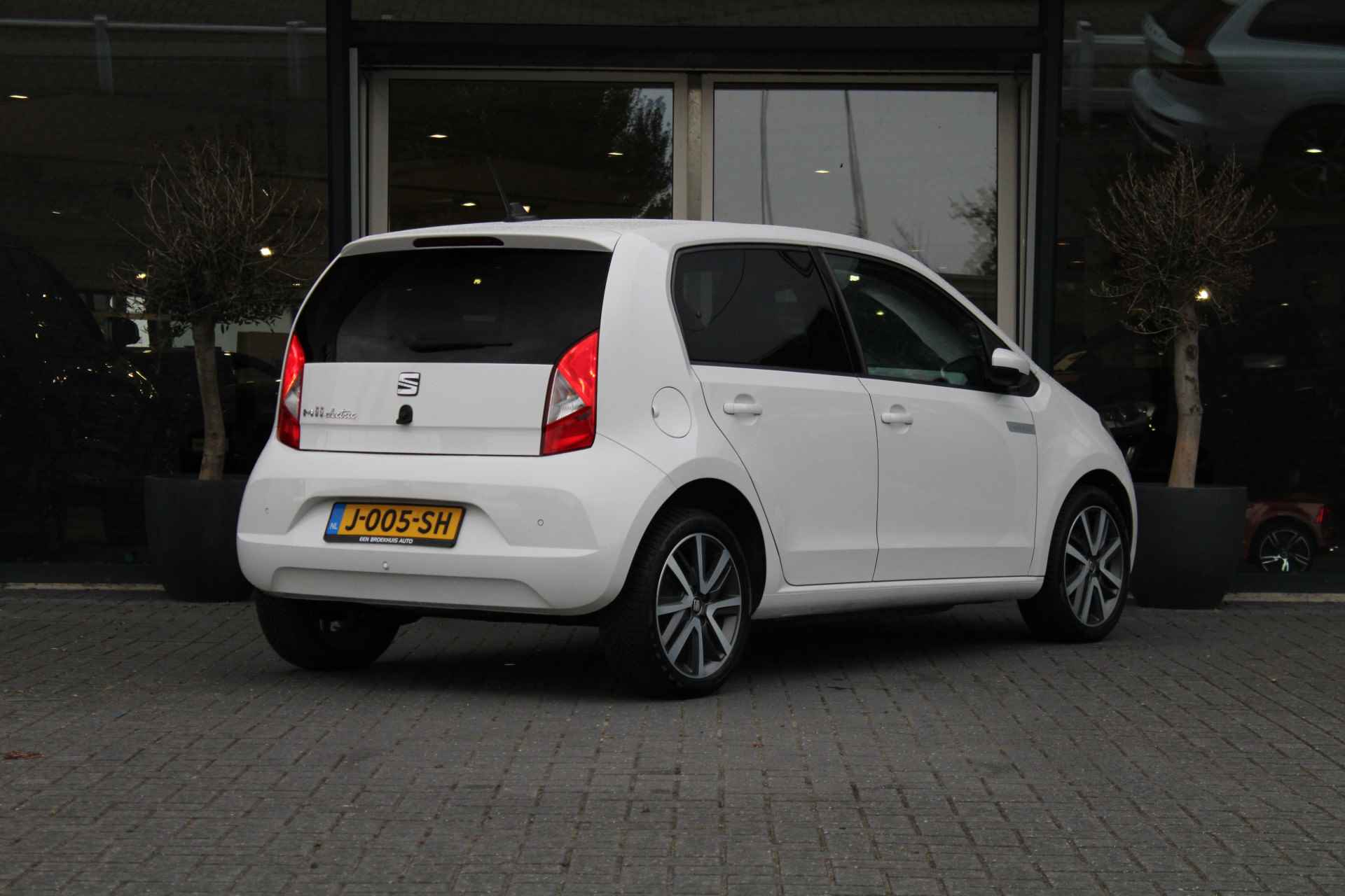 SEAT Mii Electric Plus | SEPP Subsidie | NL-Auto | Technology-Pack | Flex-Pack | Clima | Cruise | PDC | 16-inch | DAB - 3/21