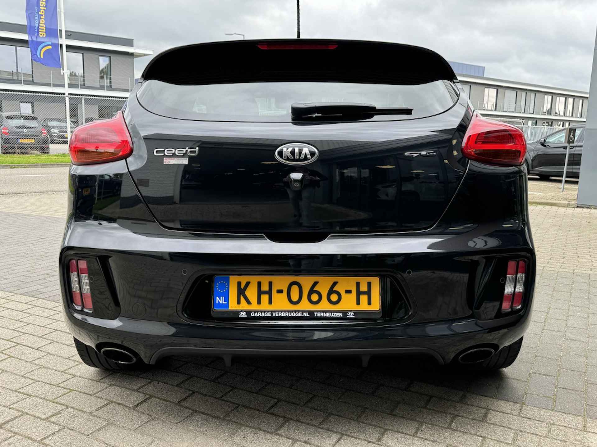 Kia pro_cee'd 1.0 T-GDi GT-Line | Navigatie | Cruise control | Achteruitrijcam - 4/33