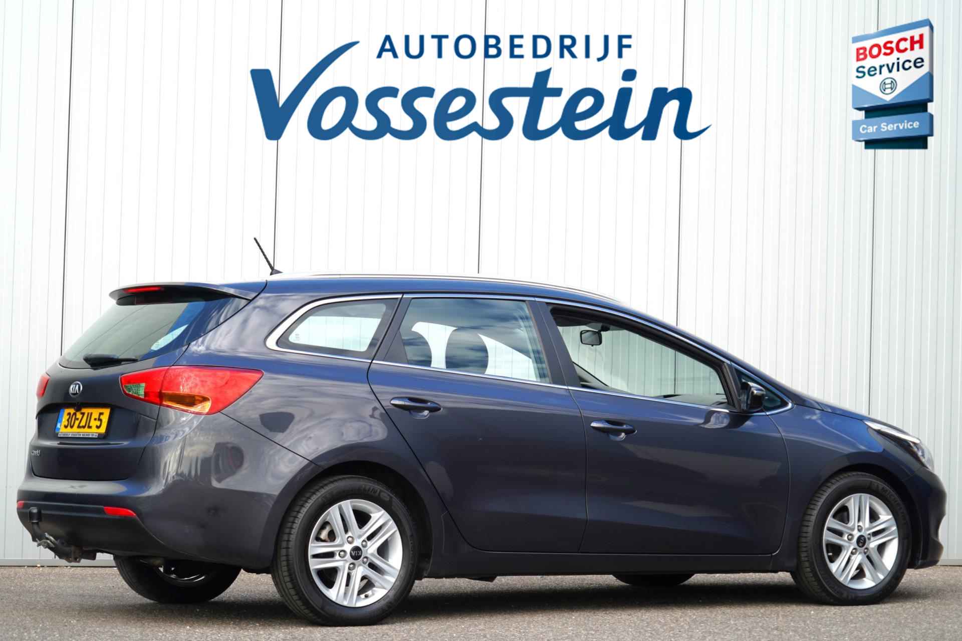 Kia Cee'd Sportswagon 1.6 GDI Comfort Pack / Airco / Trekhaak / Camera / NL-Auto / Elek. Ramen - 2/35