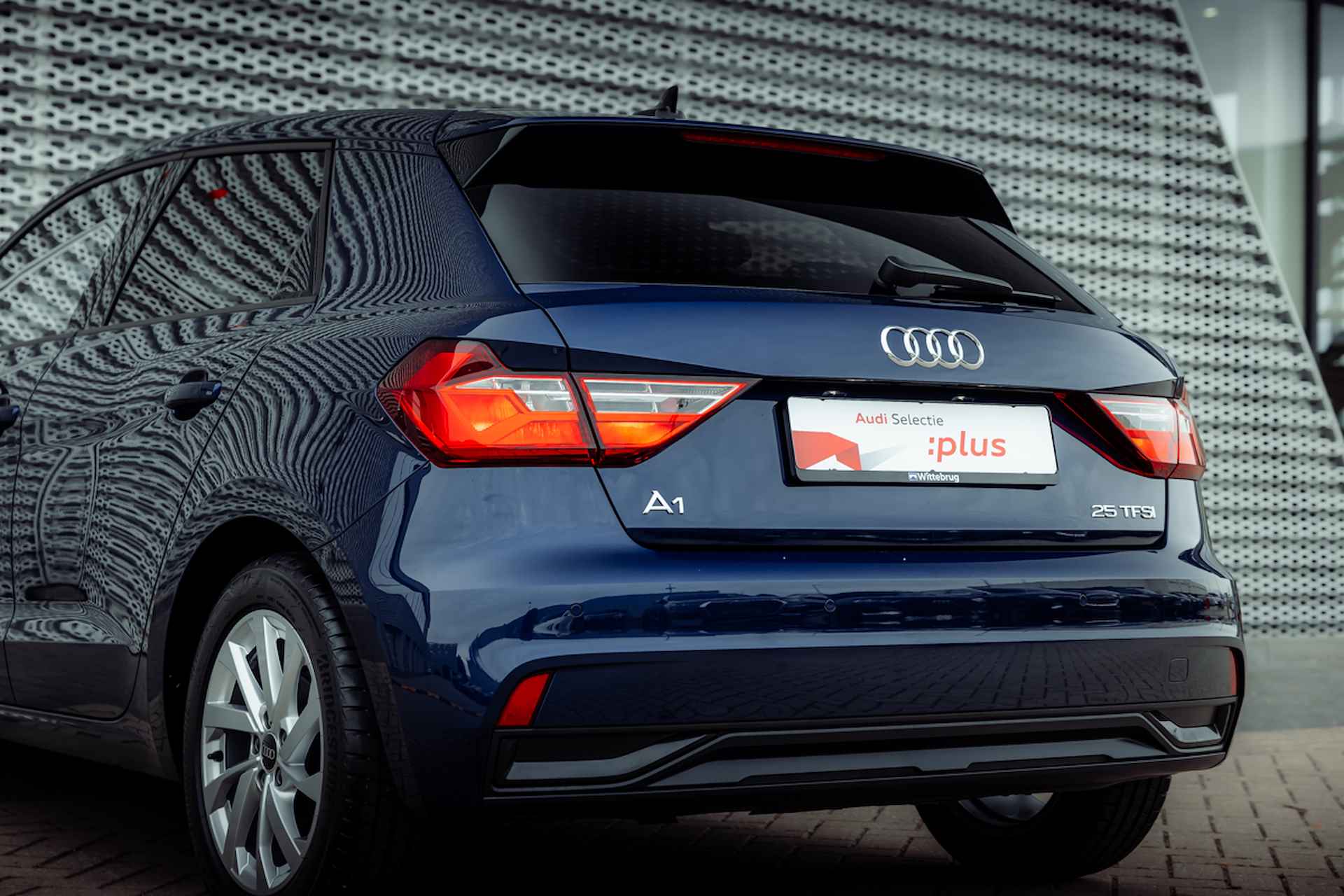 Audi A1 Sportback 25 TFSI 95pk s-tronic Advanced | Stoelverwarming | Privacy glass | Apple Carplay | Audi Sound | Climate control - 15/27