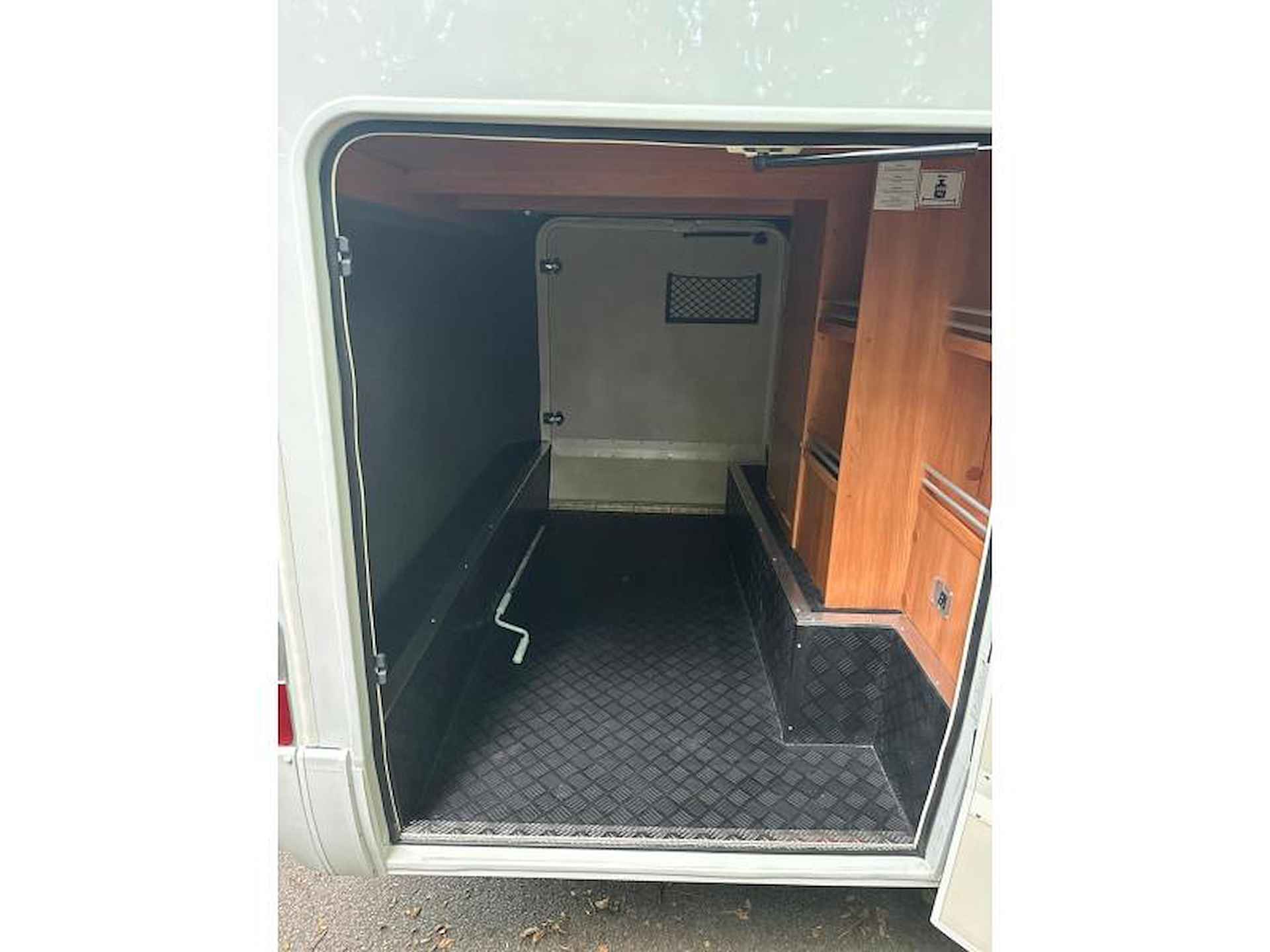 Hymer ML-T 580  Enkele Bedden Automaat - 8/21