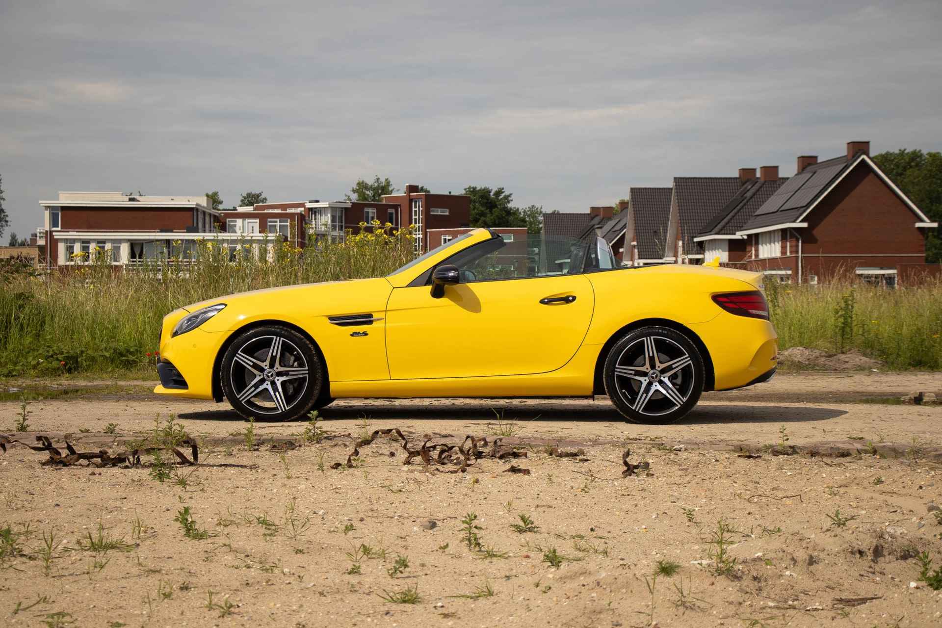 Mercedes-Benz SLC 200 Final Edition  AMG LINE- PACK | APPLE CARPLAY | CAMERA - 10/58