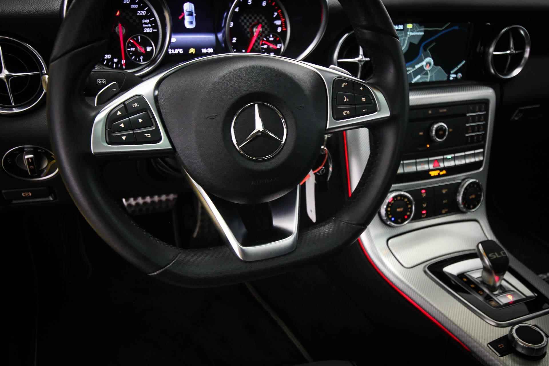 Mercedes-Benz SLC 200 Final Edition  AMG LINE- PACK | APPLE CARPLAY | CAMERA - 33/58