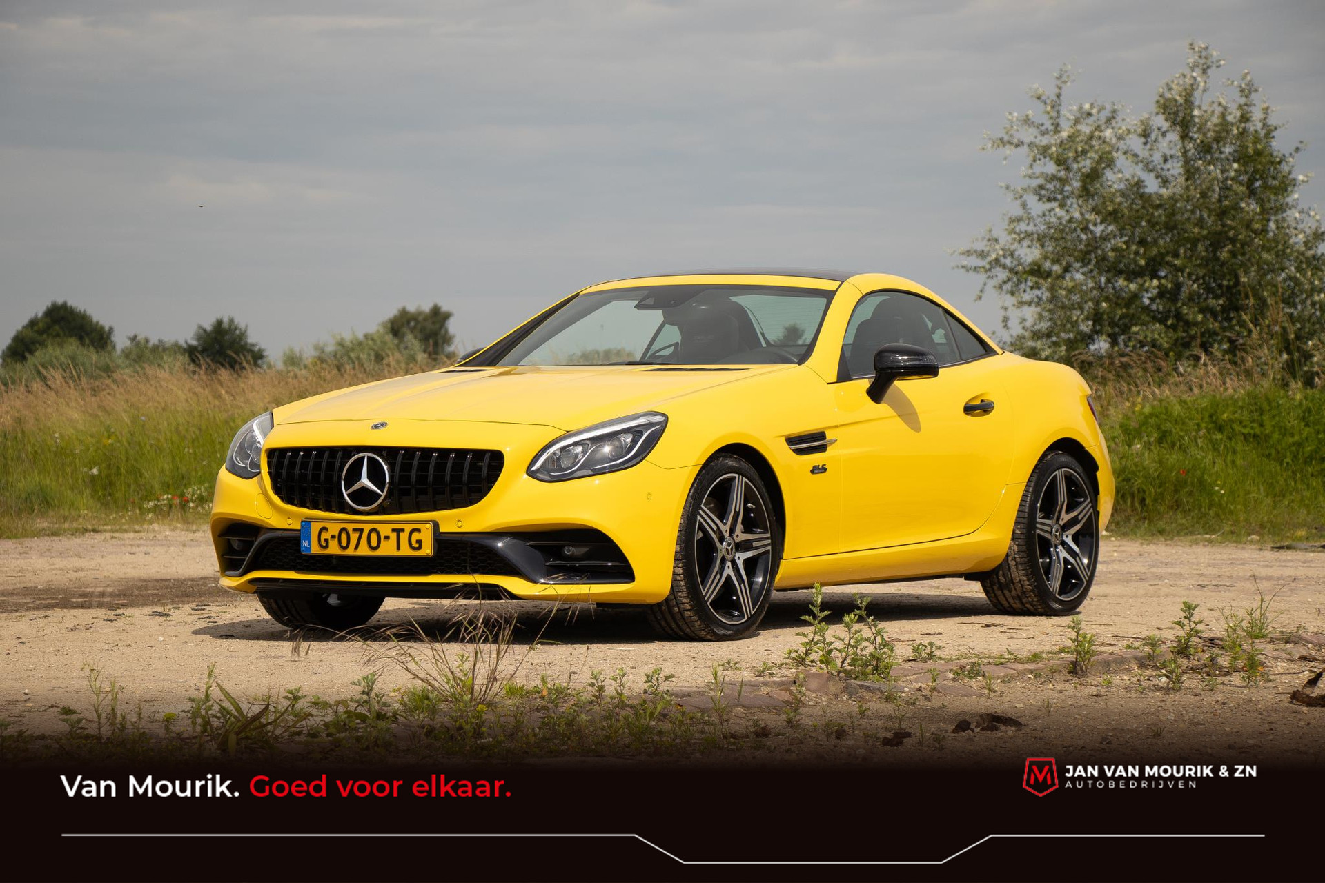 Mercedes-Benz SLC 200 Final Edition  AMG LINE- PACK | APPLE CARPLAY | CAMERA