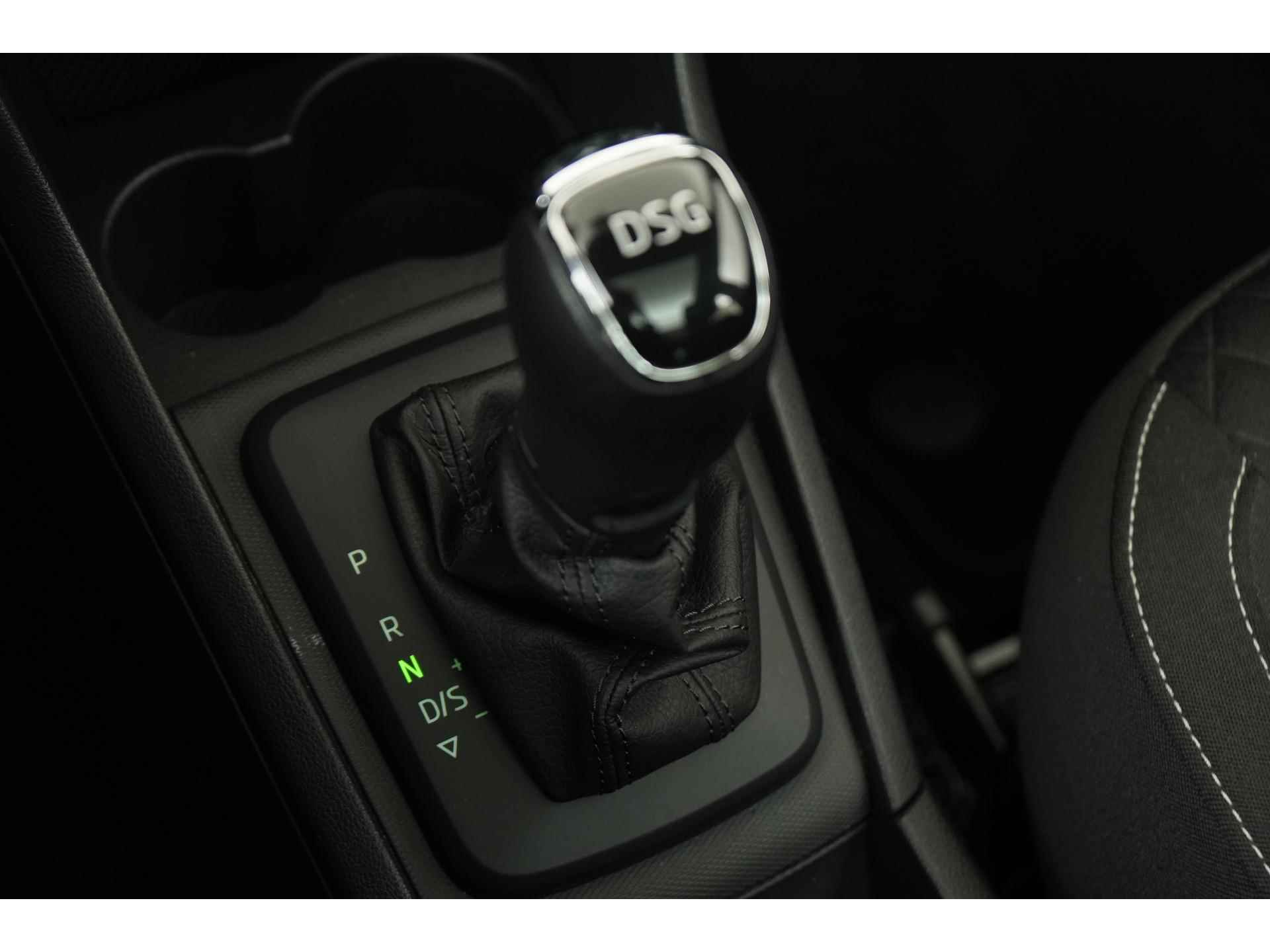 Škoda Rapid Spaceback 1.0 TSI Drive DSG | Panoramadak | Navigatie | Zondag Open! - 12/45