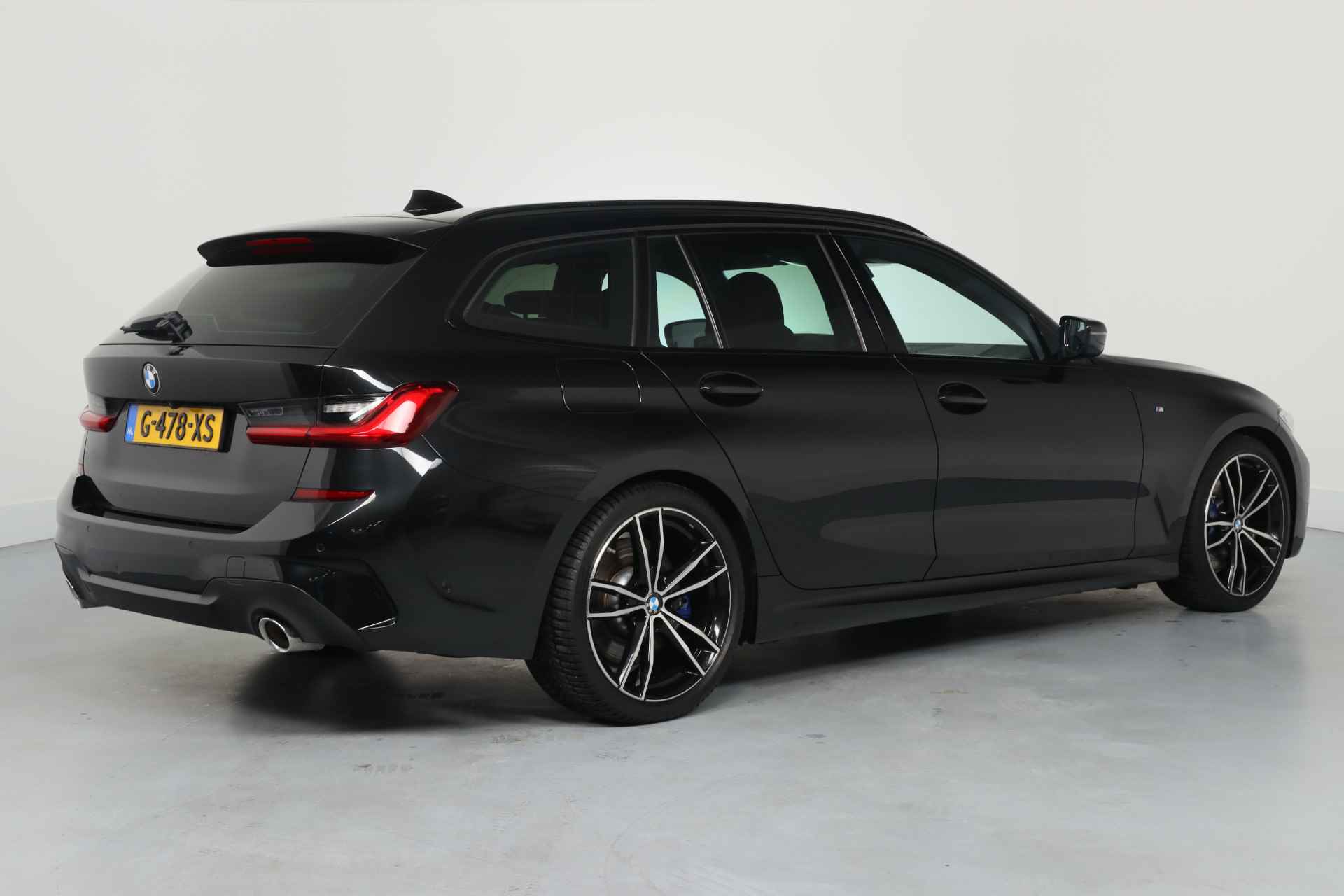 BMW 3 Serie Touring 330i High Executive Edition | M-Pakket | LED | Sportstoelen | Keyless | Leder | Navi | Stoelverwarming | Clima - 5/37