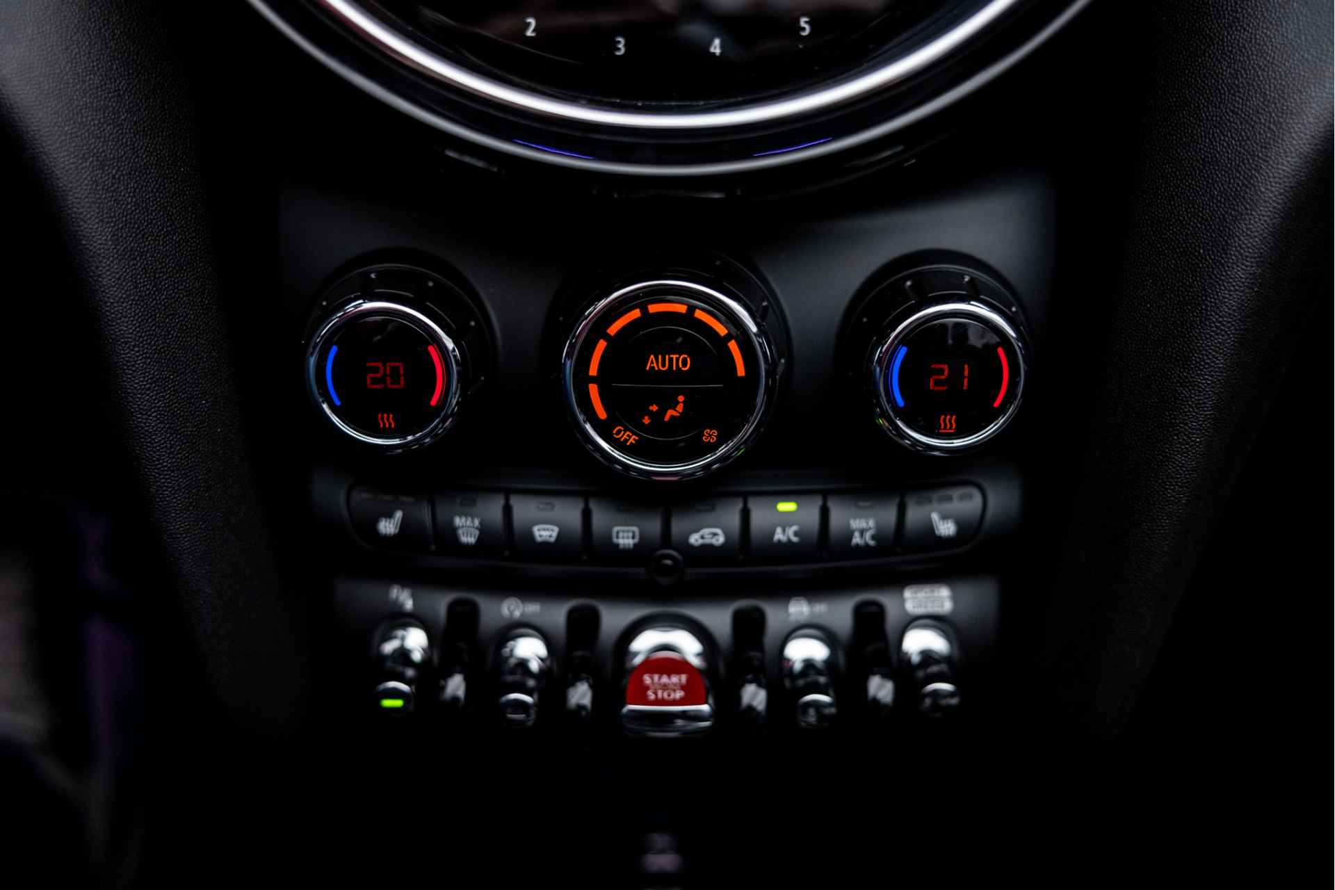 MINI Cabrio 2.0 John Cooper Works JCW Pack | Verkocht | VOL! | Head-Up | H&K | HUD - 46/51