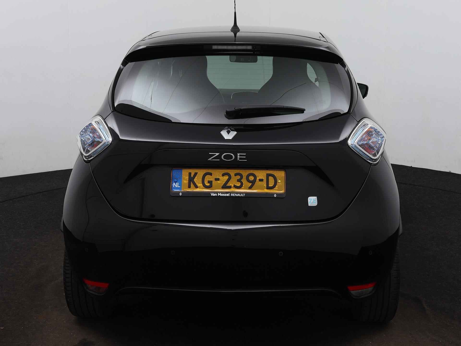 Renault ZOE R240 Intens 22 kWh (ex Accu) | Huur accu | Airco | Subsidie € 2000,- - 8/19