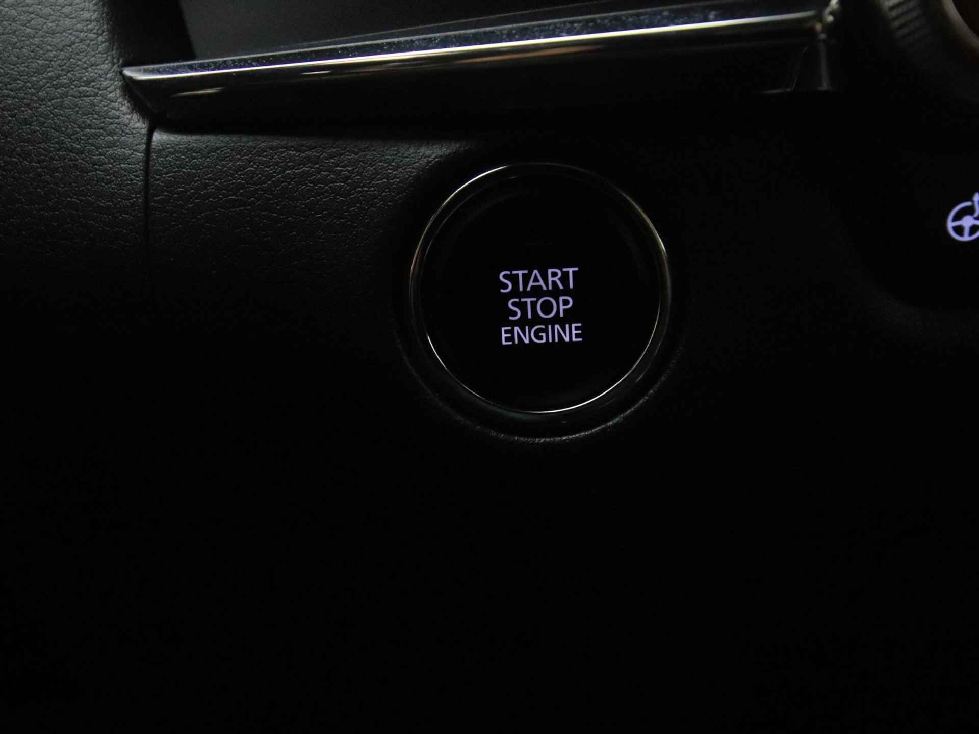 Mazda CX-30 2.0 SkyActiv-X Luxury i-Activesense automaat : dealer onderhouden - 30/47