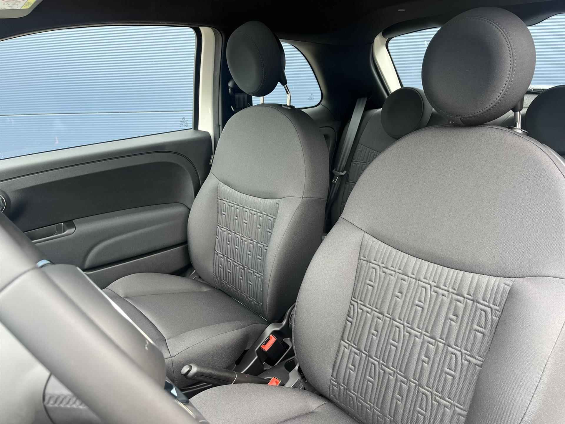 FIAT 500 1.0 Hybrid 70pk Dolcevita Finale | Apple CarPlay / Android Auto | Cruise Control | Parkeerhulp | Panoramadak | Uit voorraad leverbaar! - 10/30