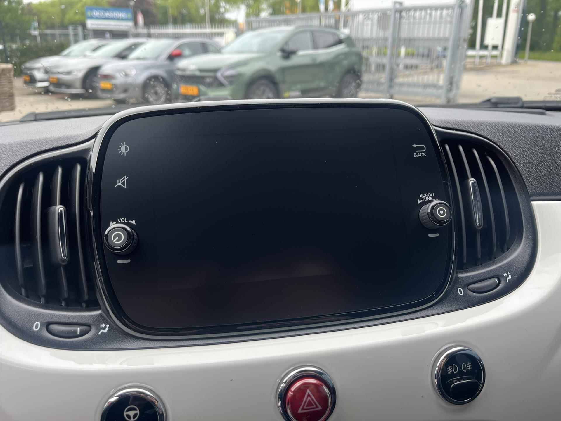 FIAT 500 1.0 Hybrid 70pk Dolcevita Finale | Apple CarPlay / Android Auto | Cruise Control | Parkeerhulp | Panoramadak | Uit voorraad leverbaar! - 15/30
